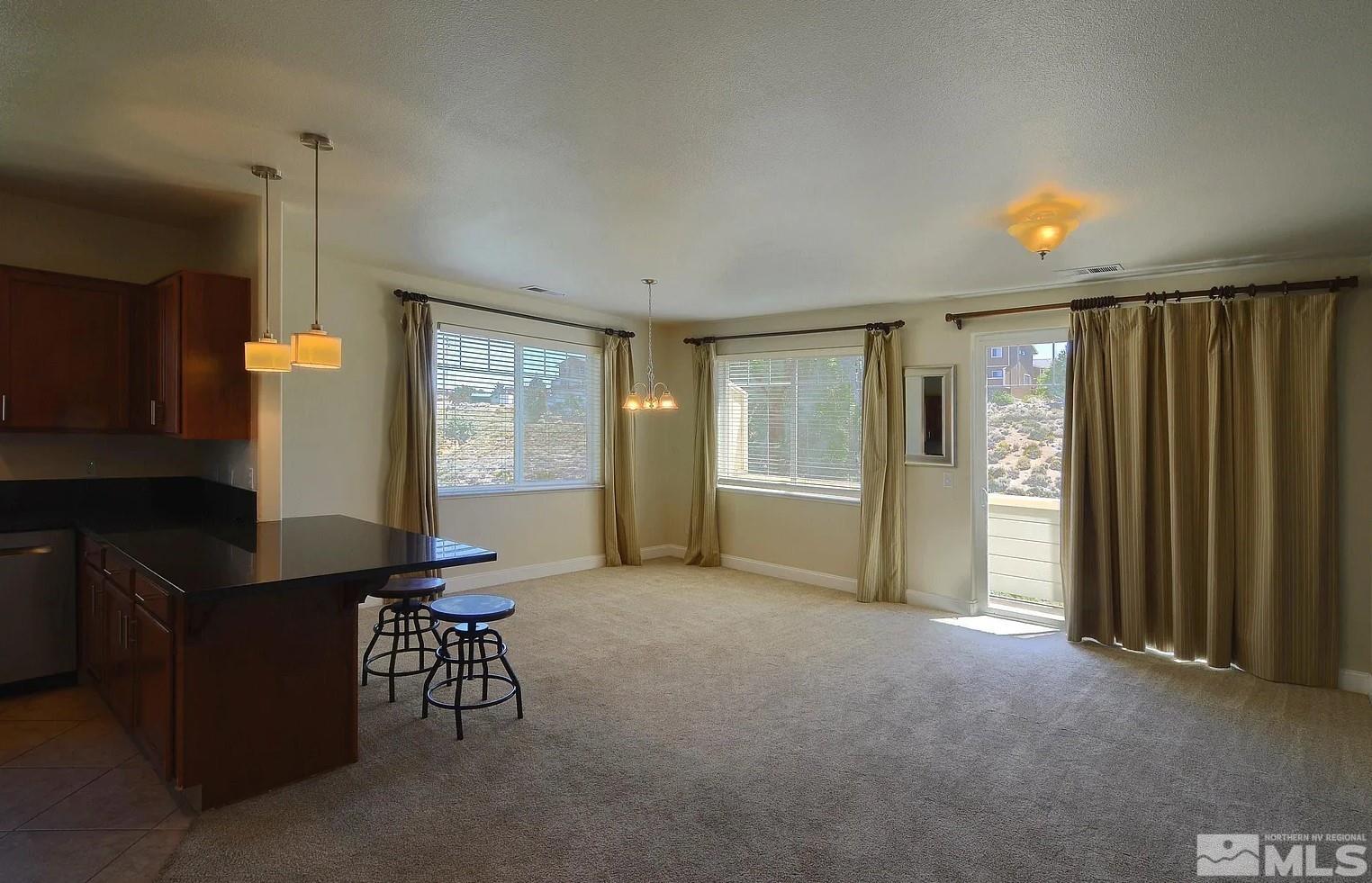 Photo #4: 250003356 Listing: Photo #4