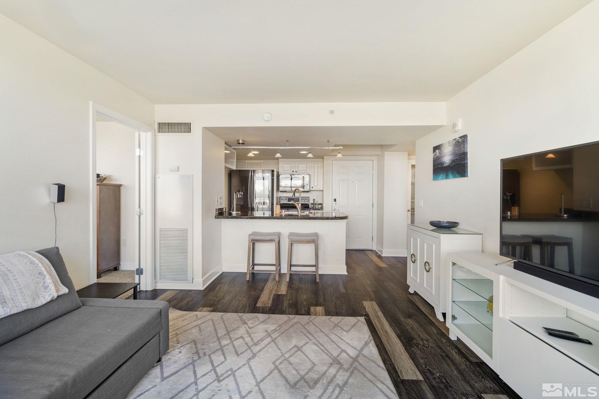 Photo #6: 250003363 Listing 