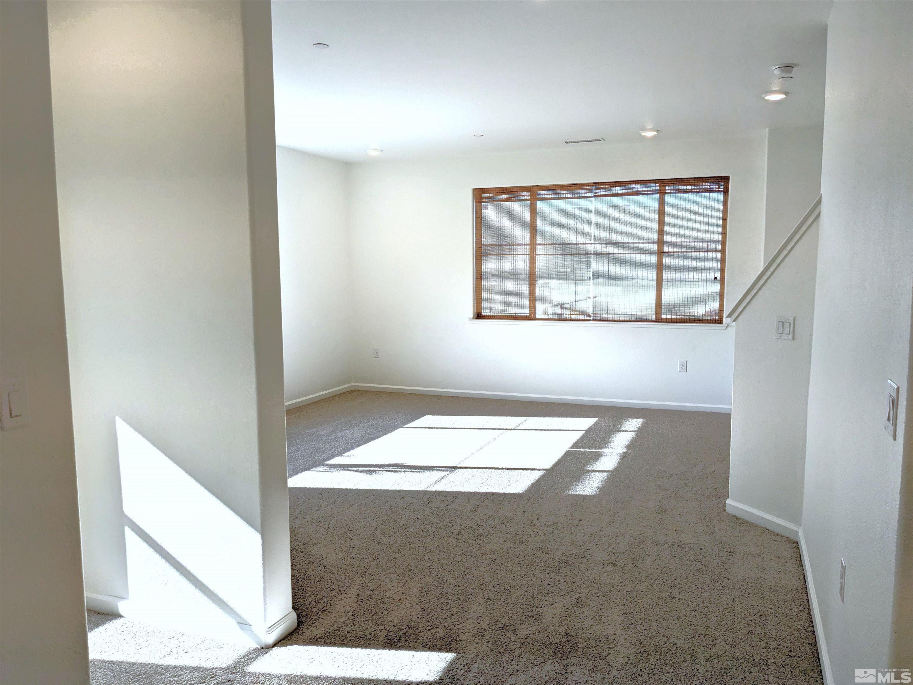 Photo #6: 250003389 Listing 