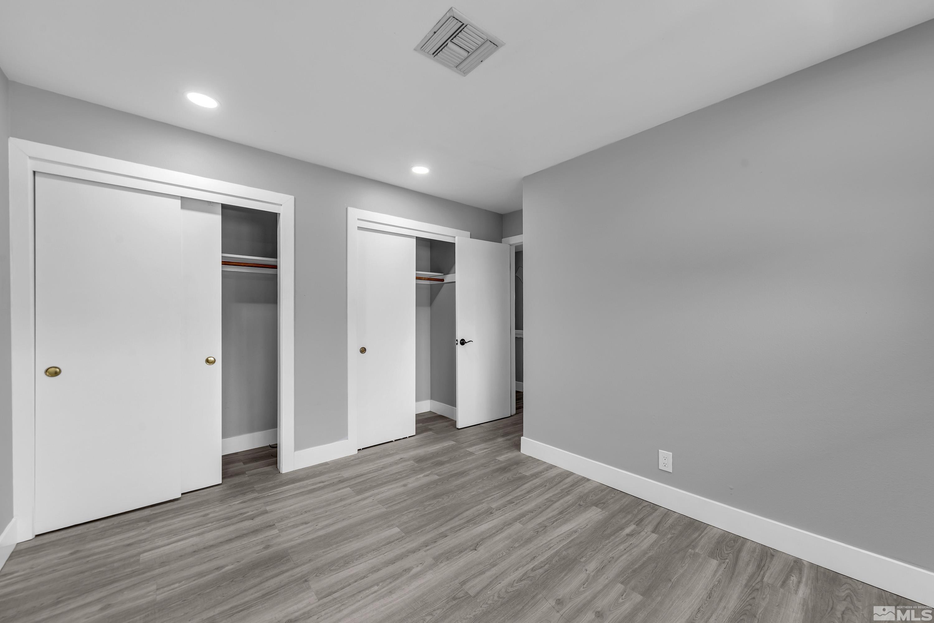 Photo #8: 250003408 Listing: Photo #8