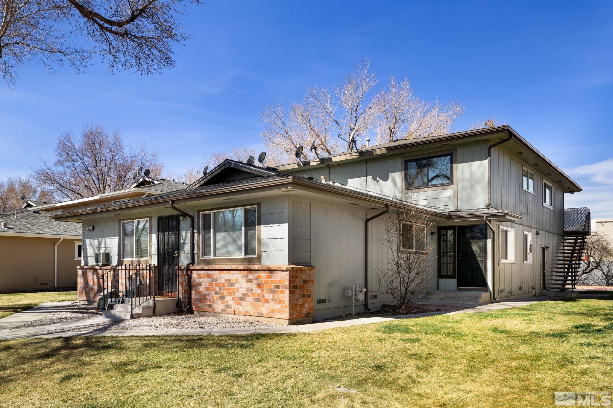 More Details about MLS # 250003724 : 673 PINE MEADOWS DRIVE#2