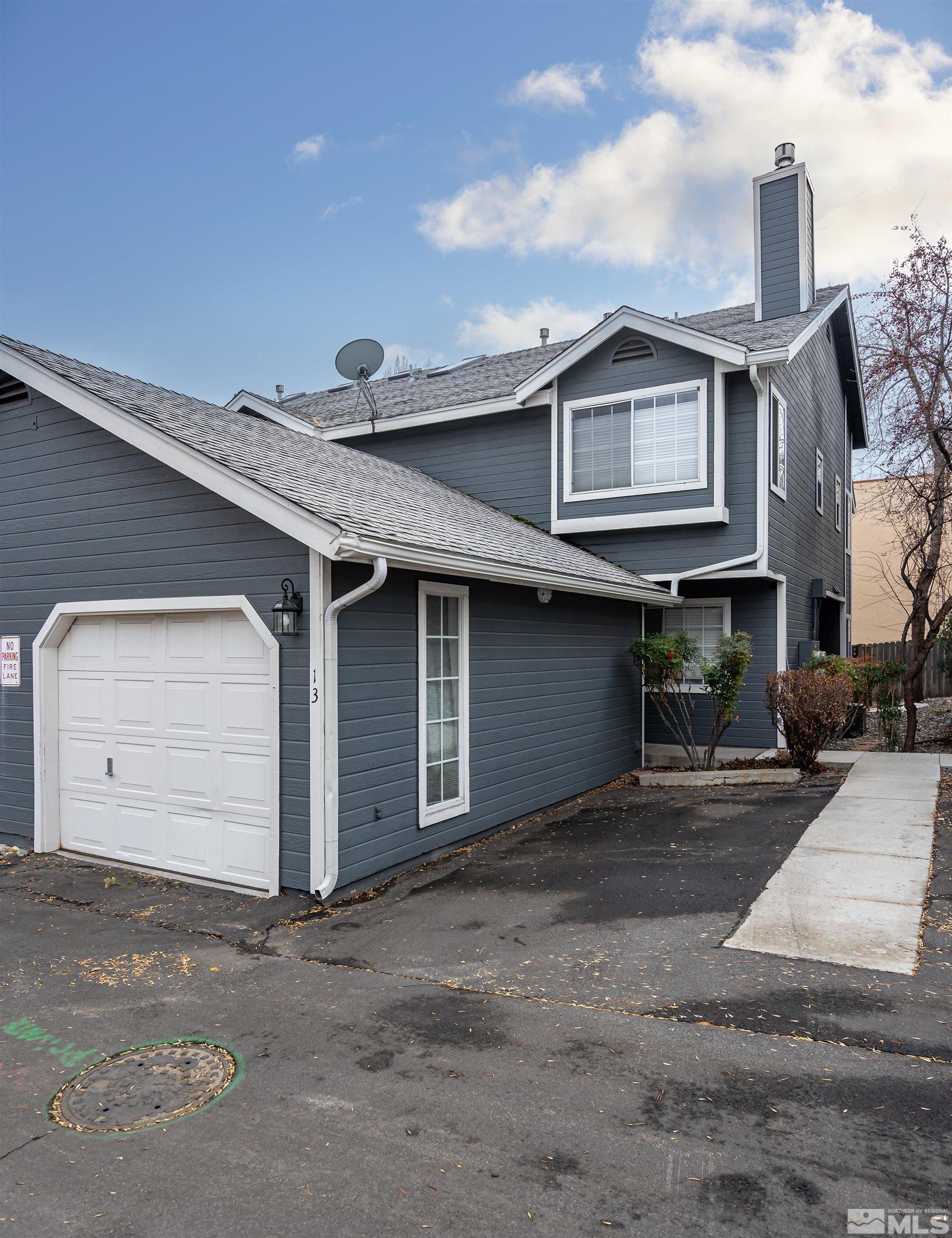 More Details about MLS # 250003734 : 2650 PLUMAS STREET#13