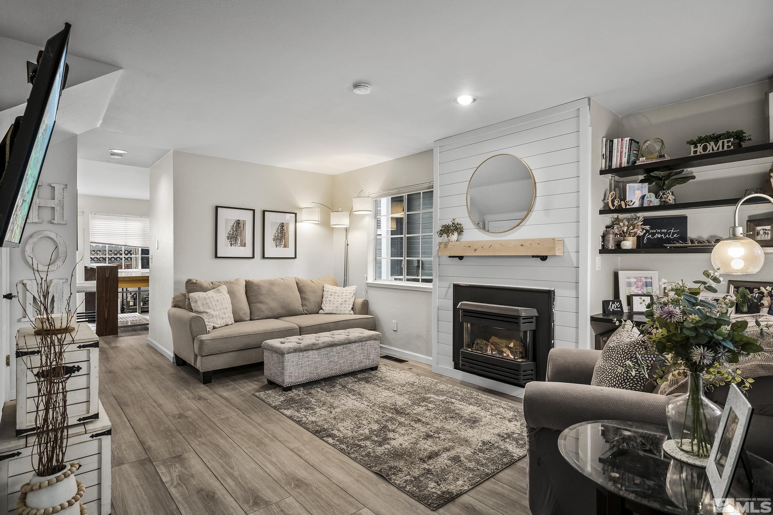 Photo #4: 250003734 Listing 