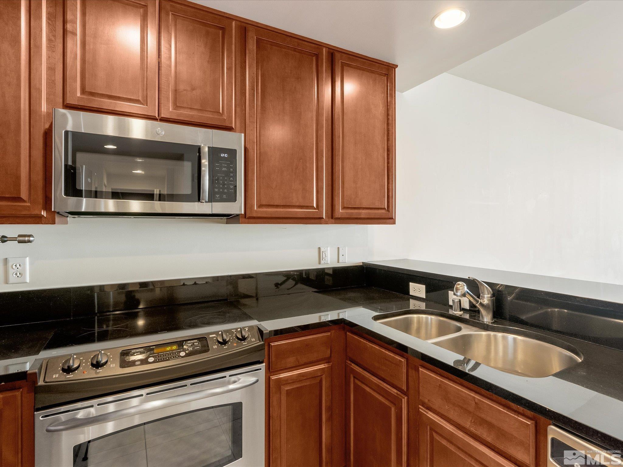 Photo #10: 250003755 Listing: Photo #10