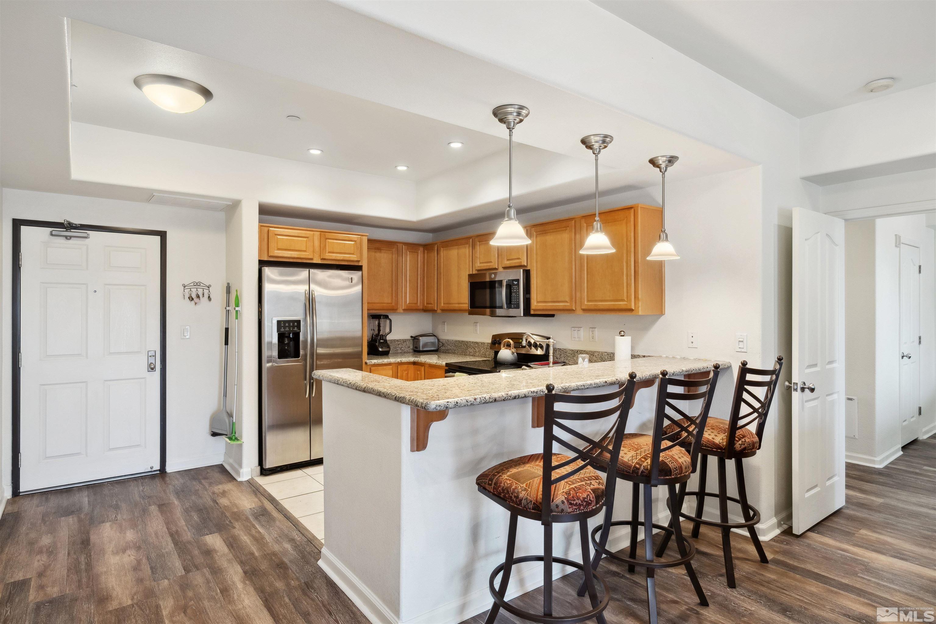 Photo #3: 250003787 Listing 