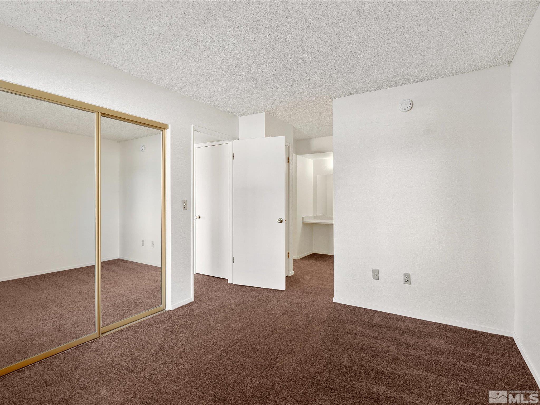 Photo #13: 250003875 Listing: Photo #13