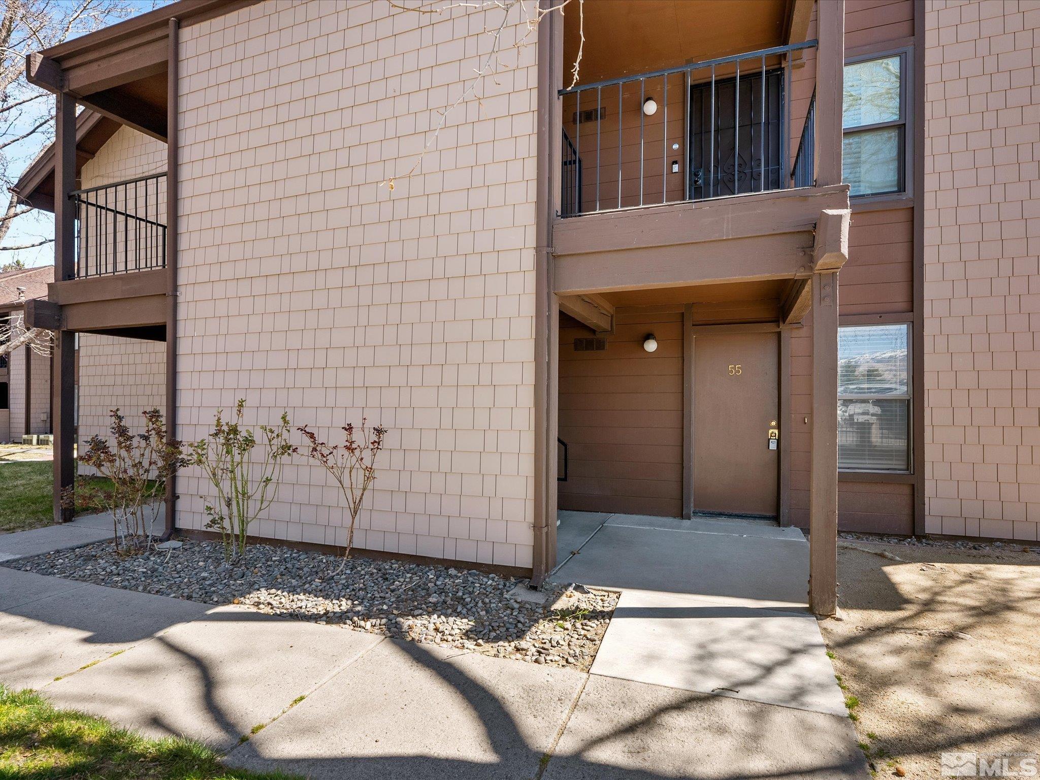 Photo #3: 250003875 Listing 
