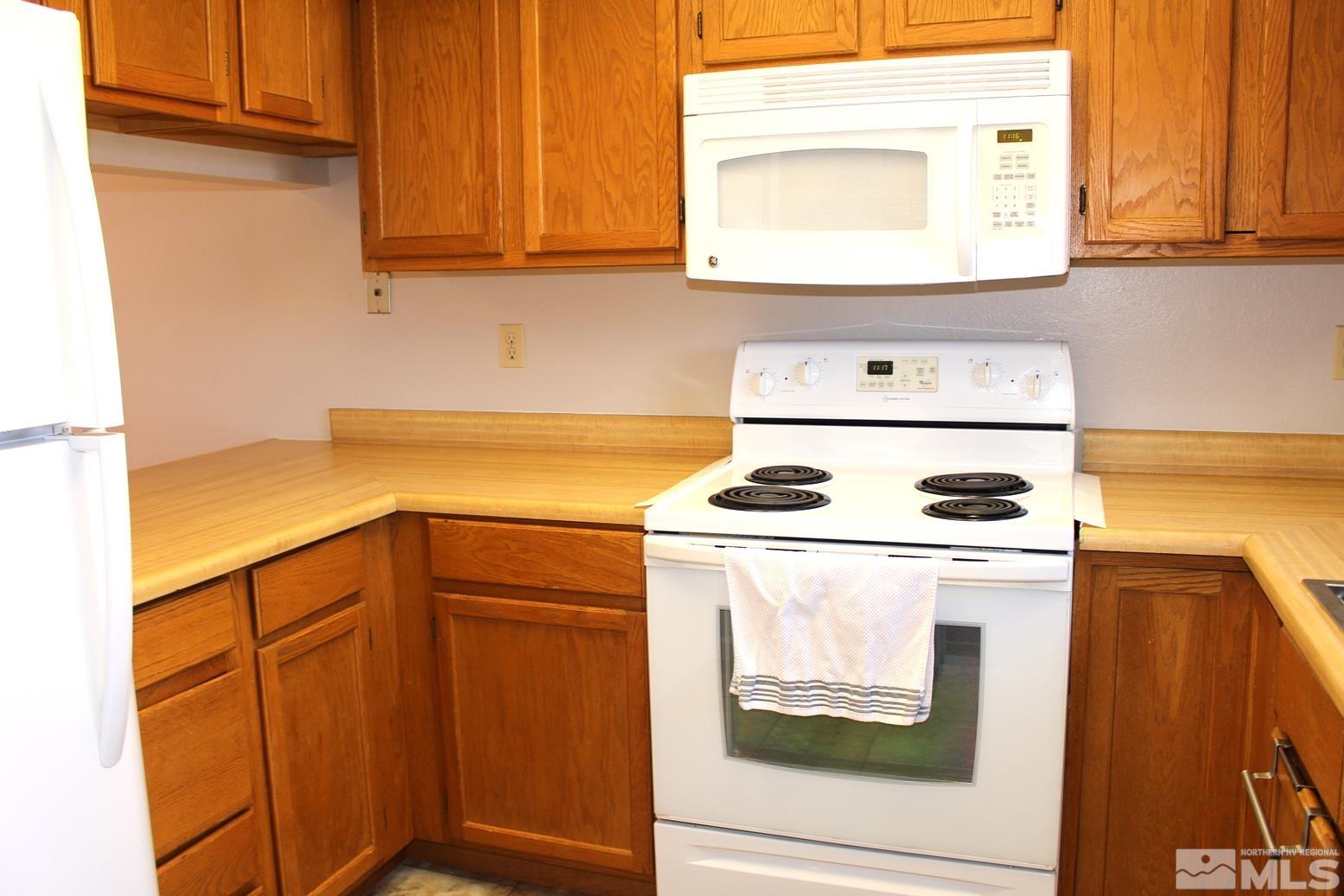 Photo #4: 250003878 Listing 