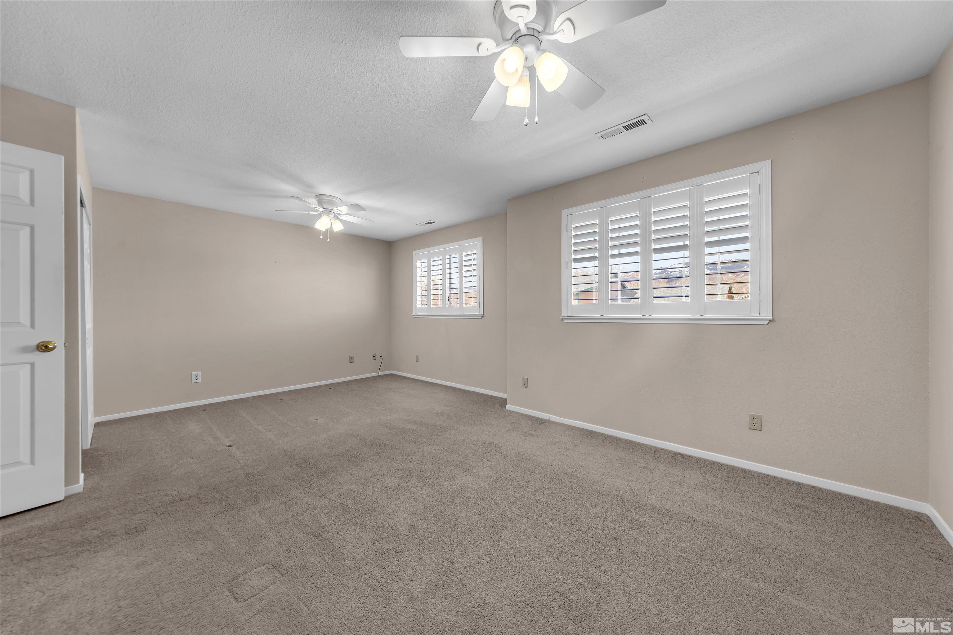 Photo #5: 250003937 Listing 