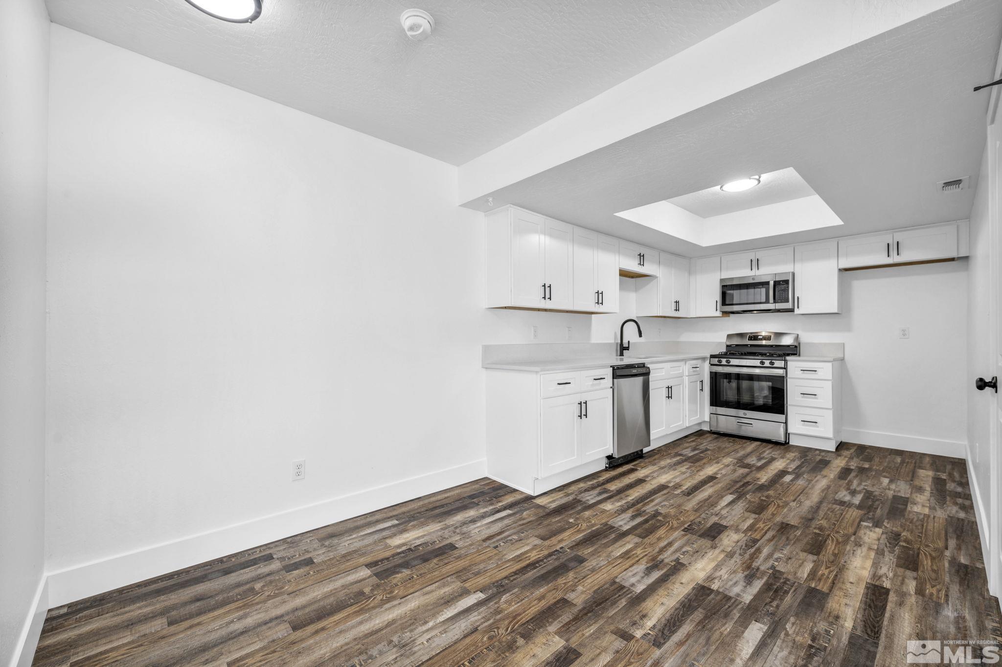 Photo #3: 250004155 Listing 