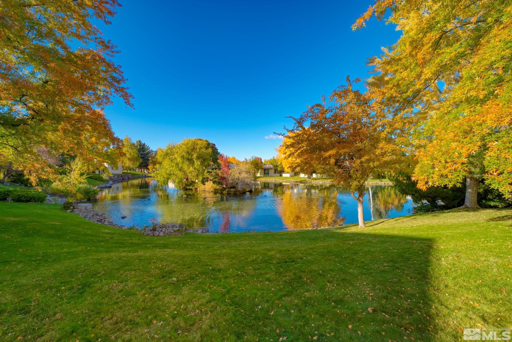 More Details about MLS # 250004341 : 4947 W LAKERIDGE TERRACE
