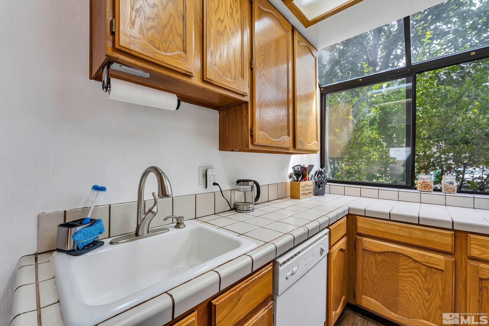 Photo #11: 250004427 Listing: Photo #11