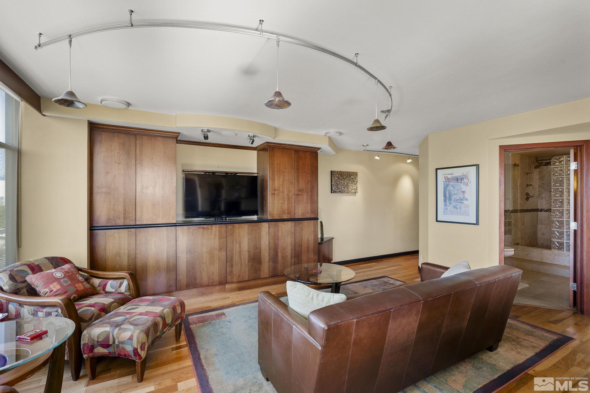 Photo #5: 250004553 Listing 