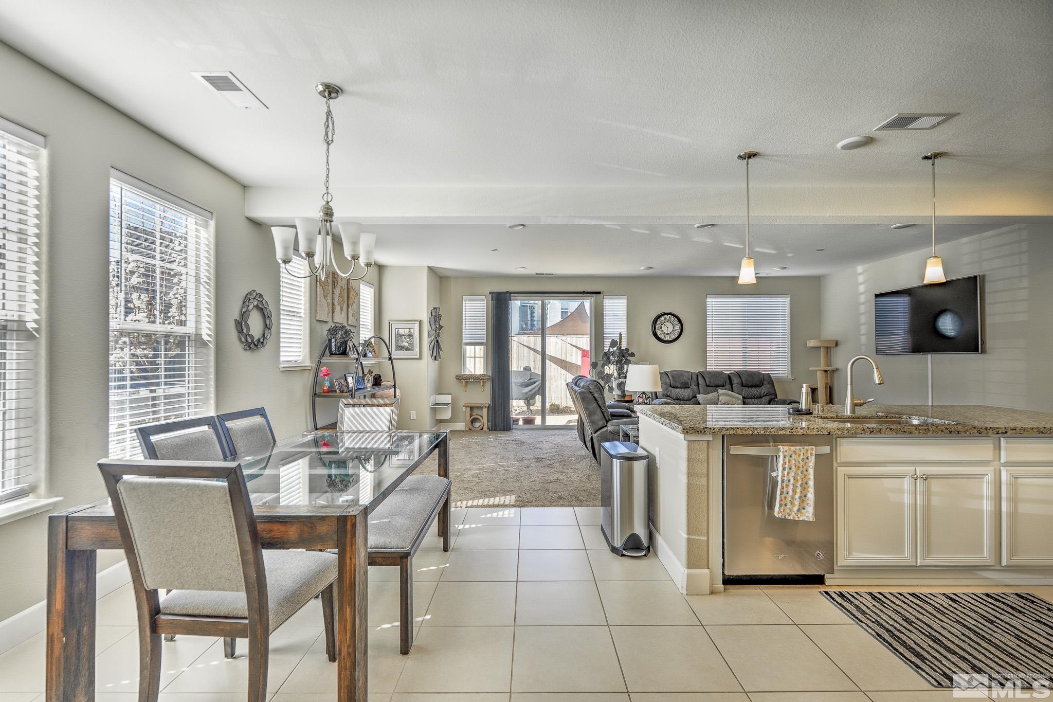 Photo #6: 250004559 Listing 