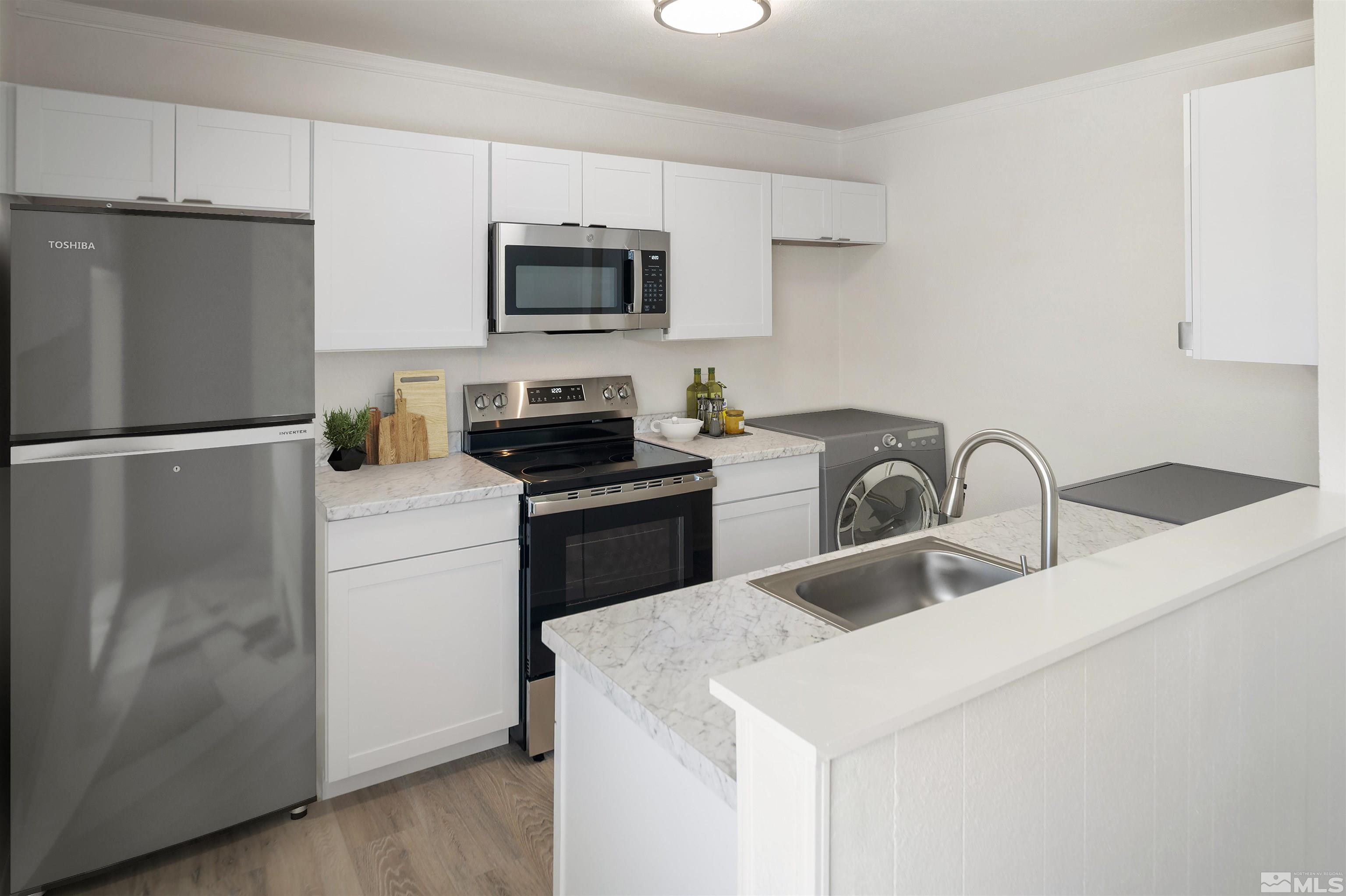 Photo #3: 250004613 Listing 