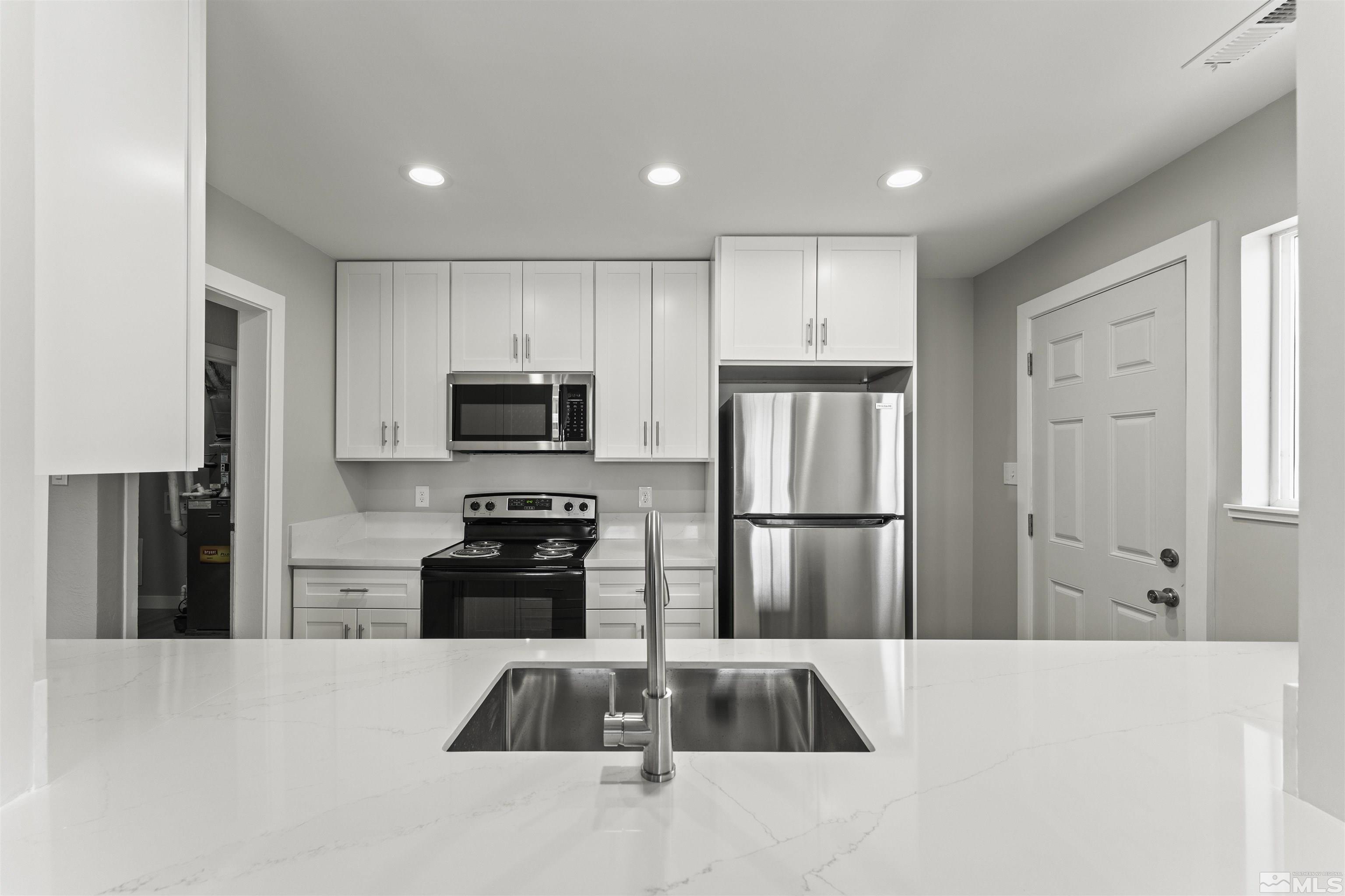 Photo #8: 250004648 Listing: Photo #8