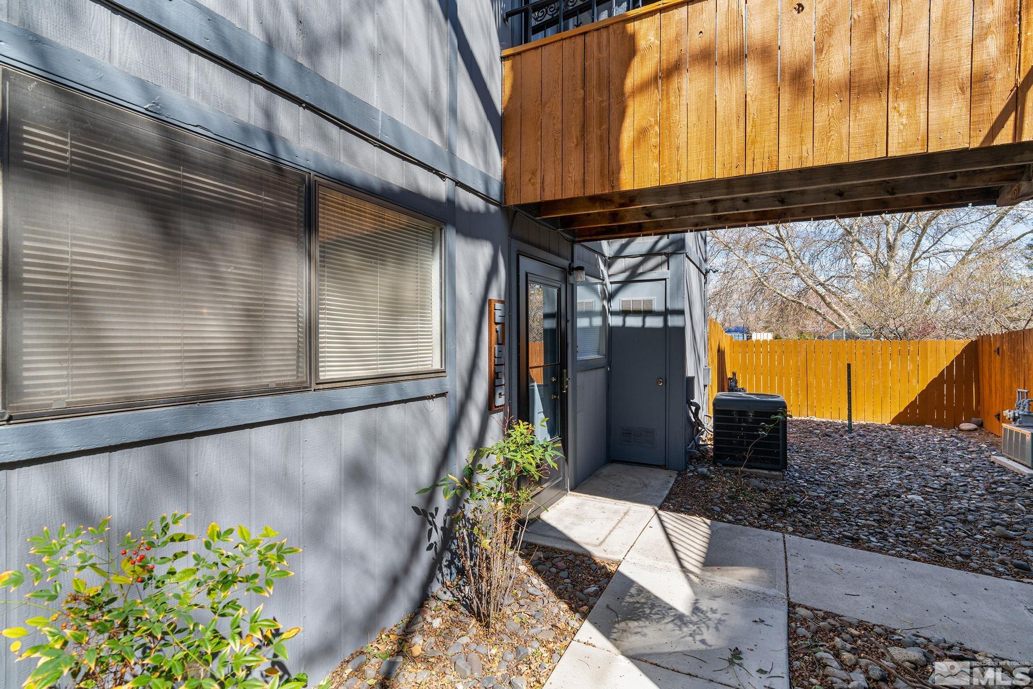 Photo #3: 250004717 Listing 
