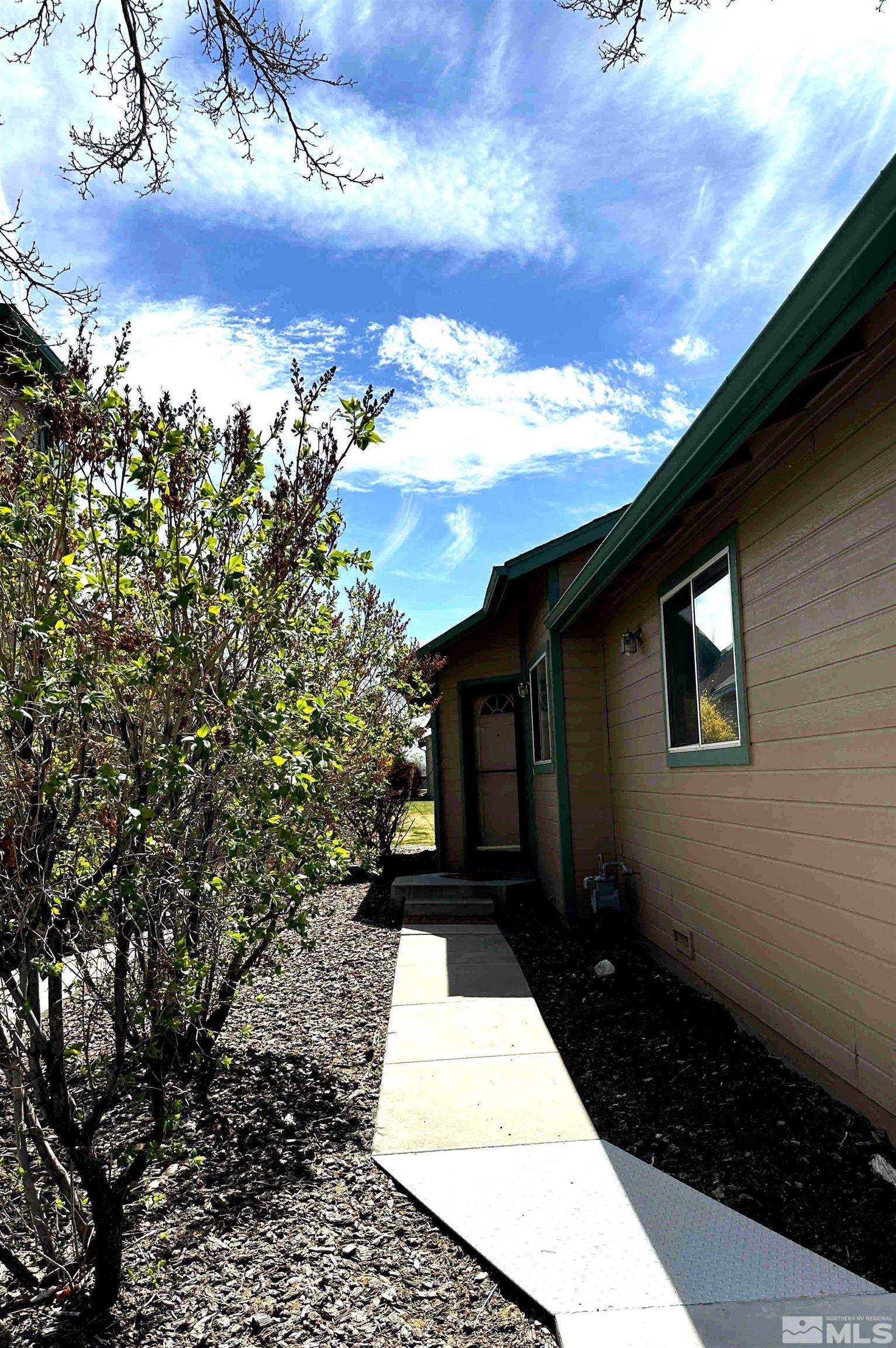 Photo #3: 250004733 Listing 