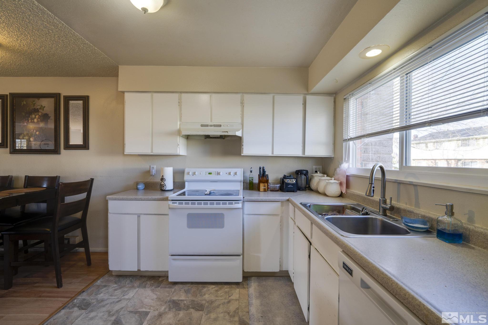 Photo #4: 250005206 Listing 