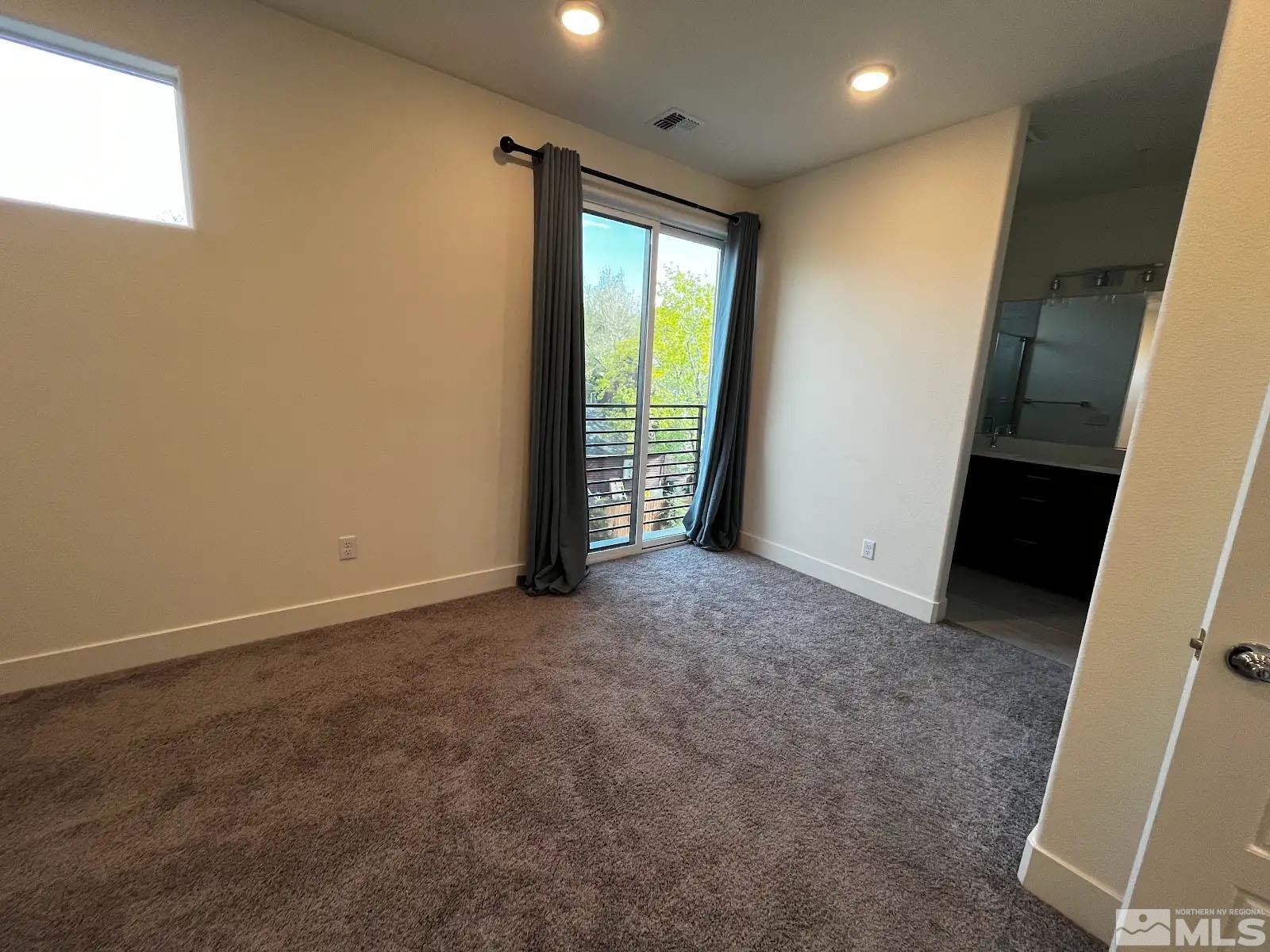 Photo #9: 250005229 Listing: Photo #9
