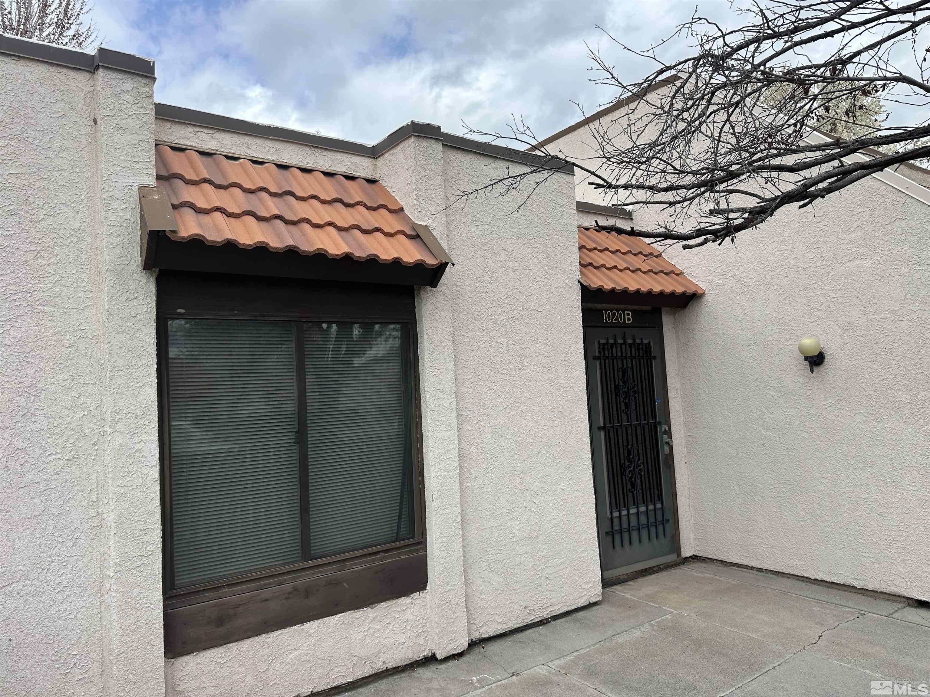 Photo #3: 250005233 Listing 