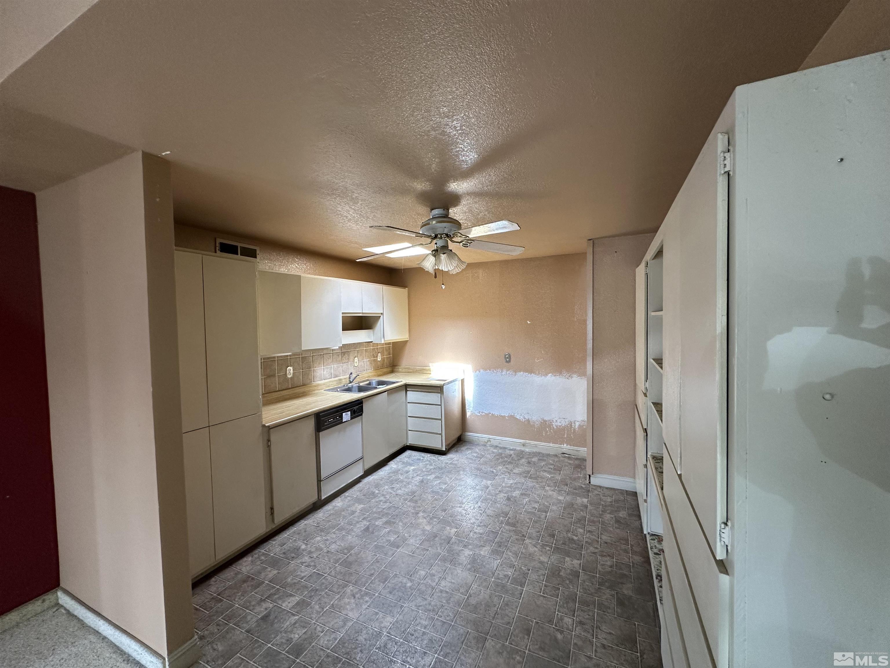 Photo #10: 250005233 Listing: Photo #10