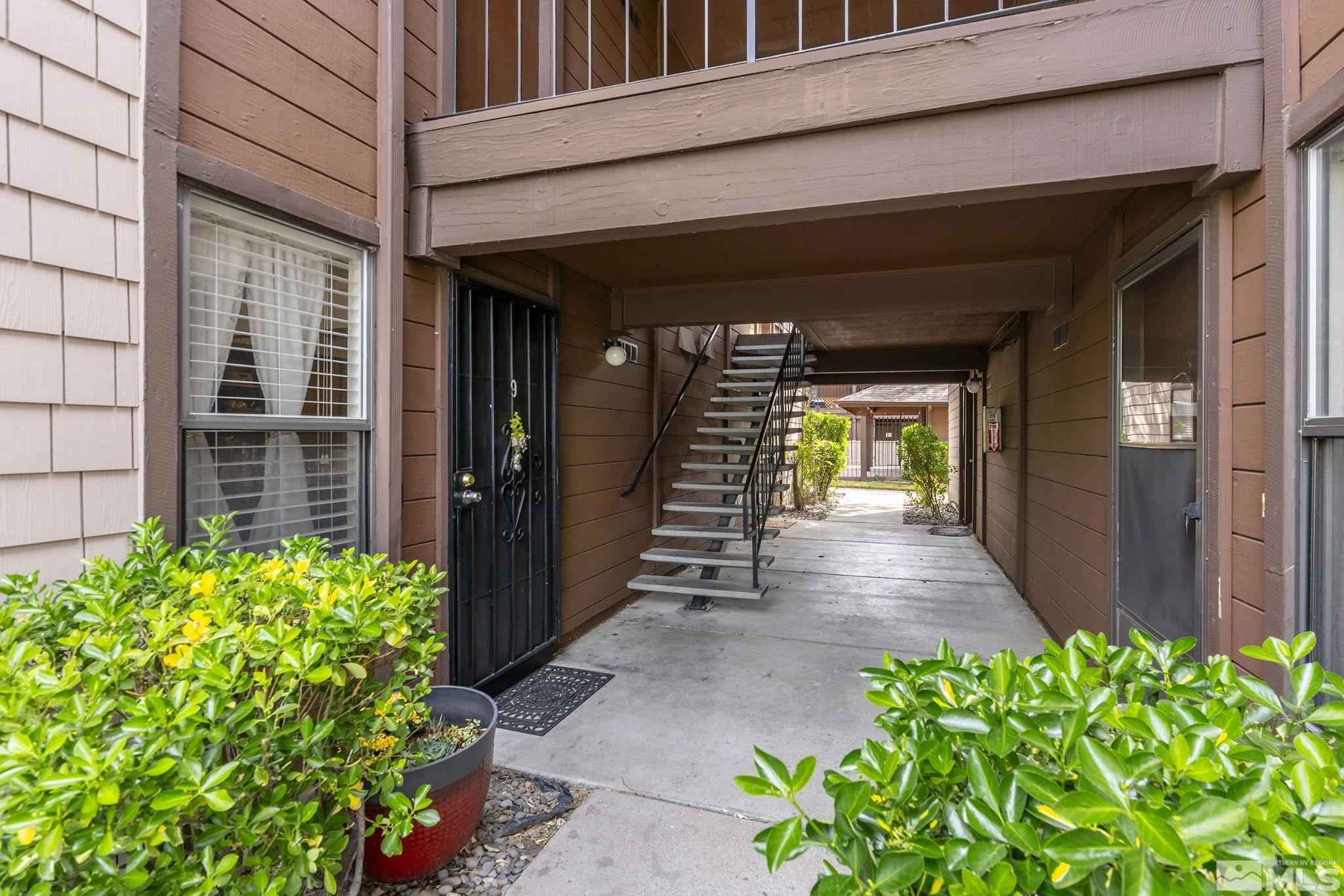 Photo #2: 250005311 Listing 