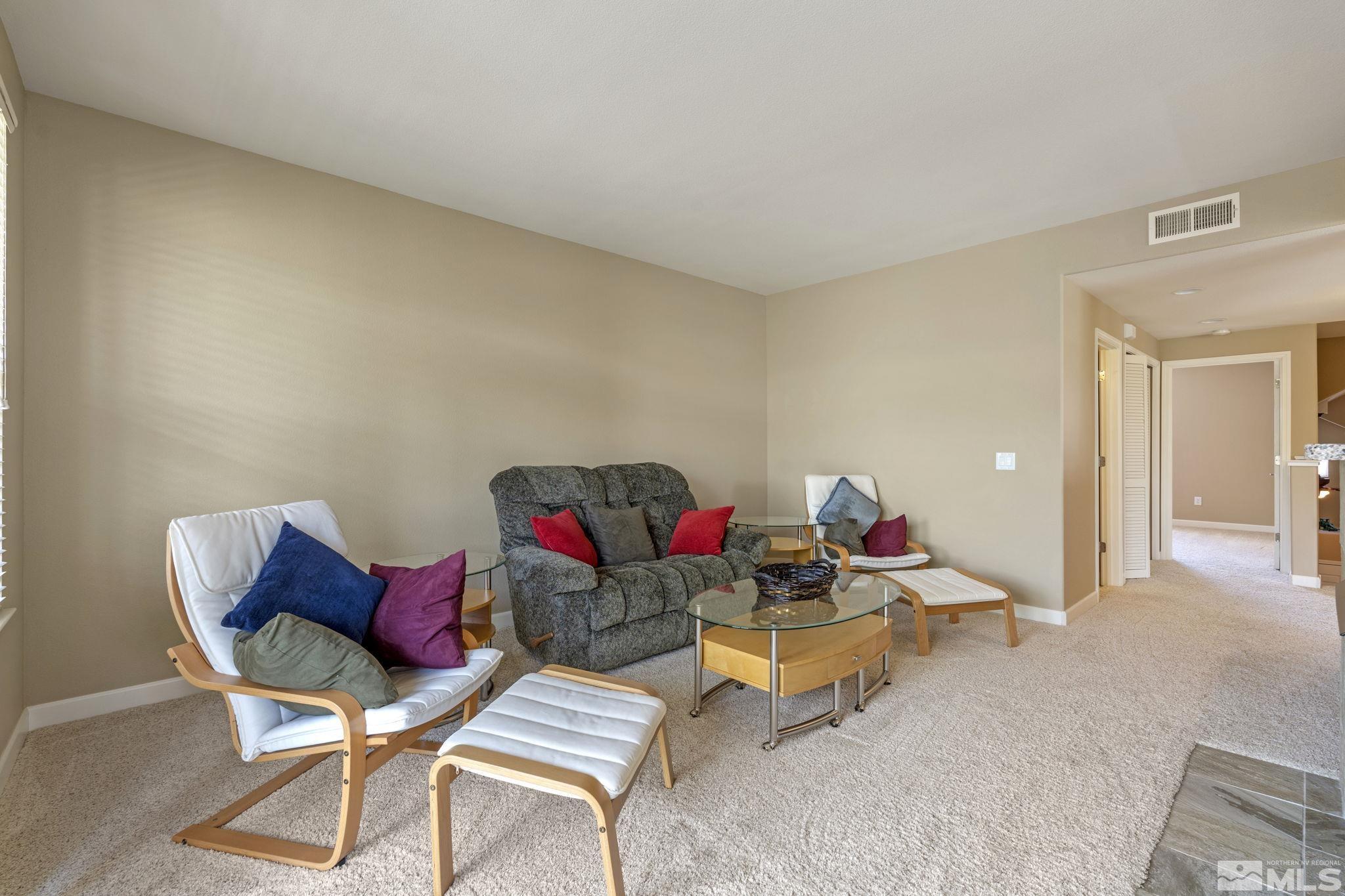 Photo #8: 250005678 Listing: Photo #8