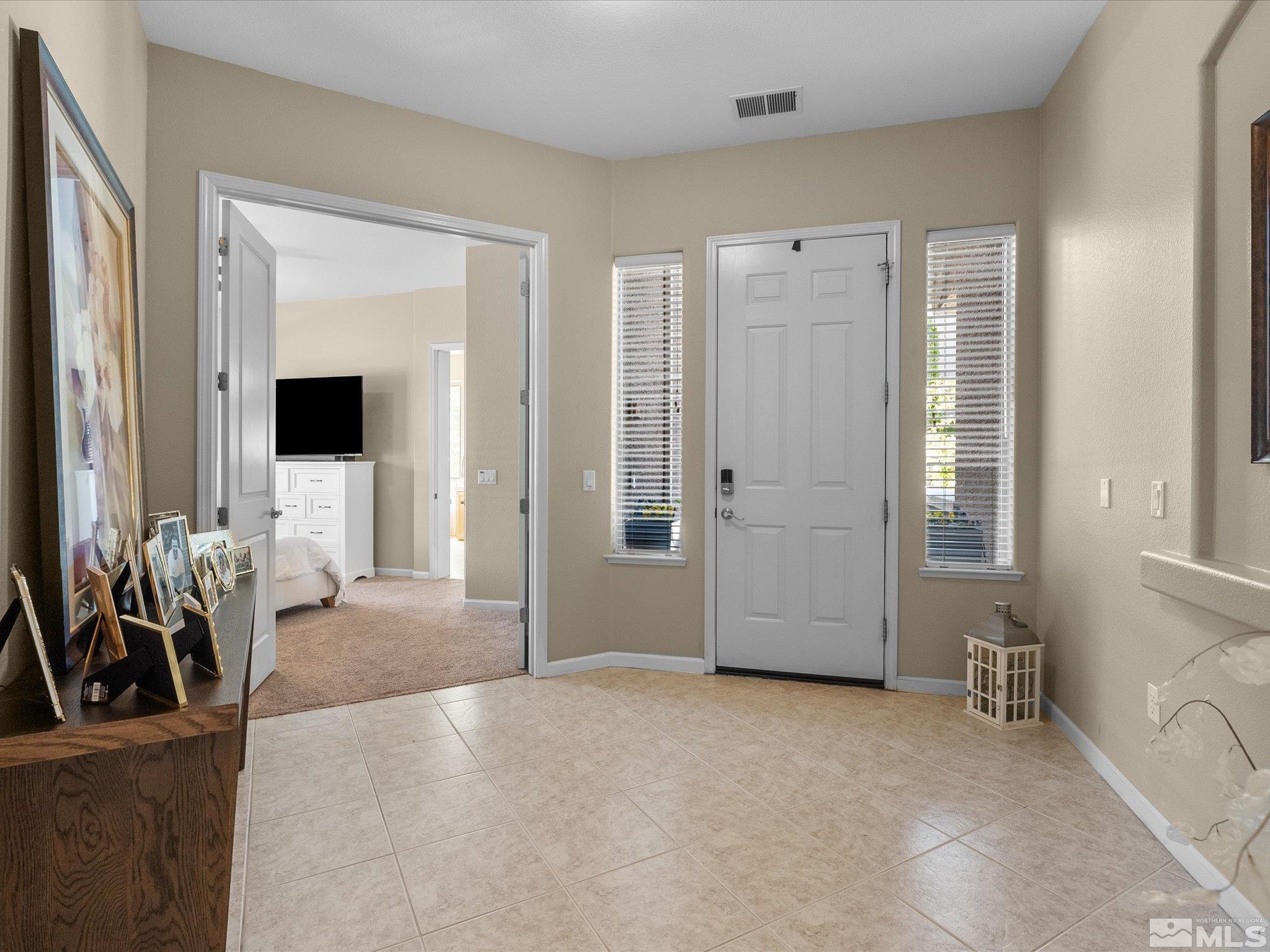 Photo #3: 250005747 Listing 