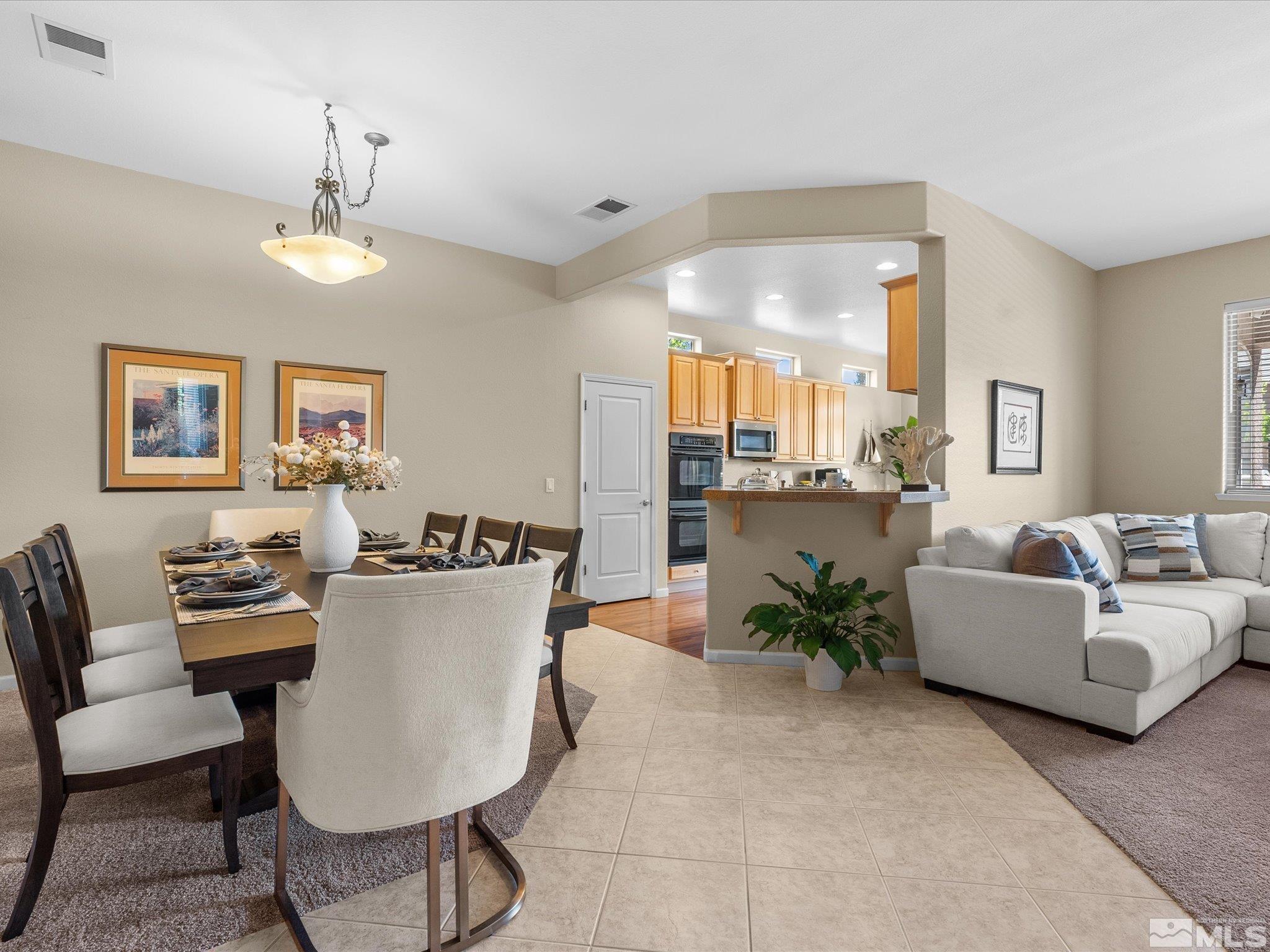 Photo #6: 250005747 Listing 