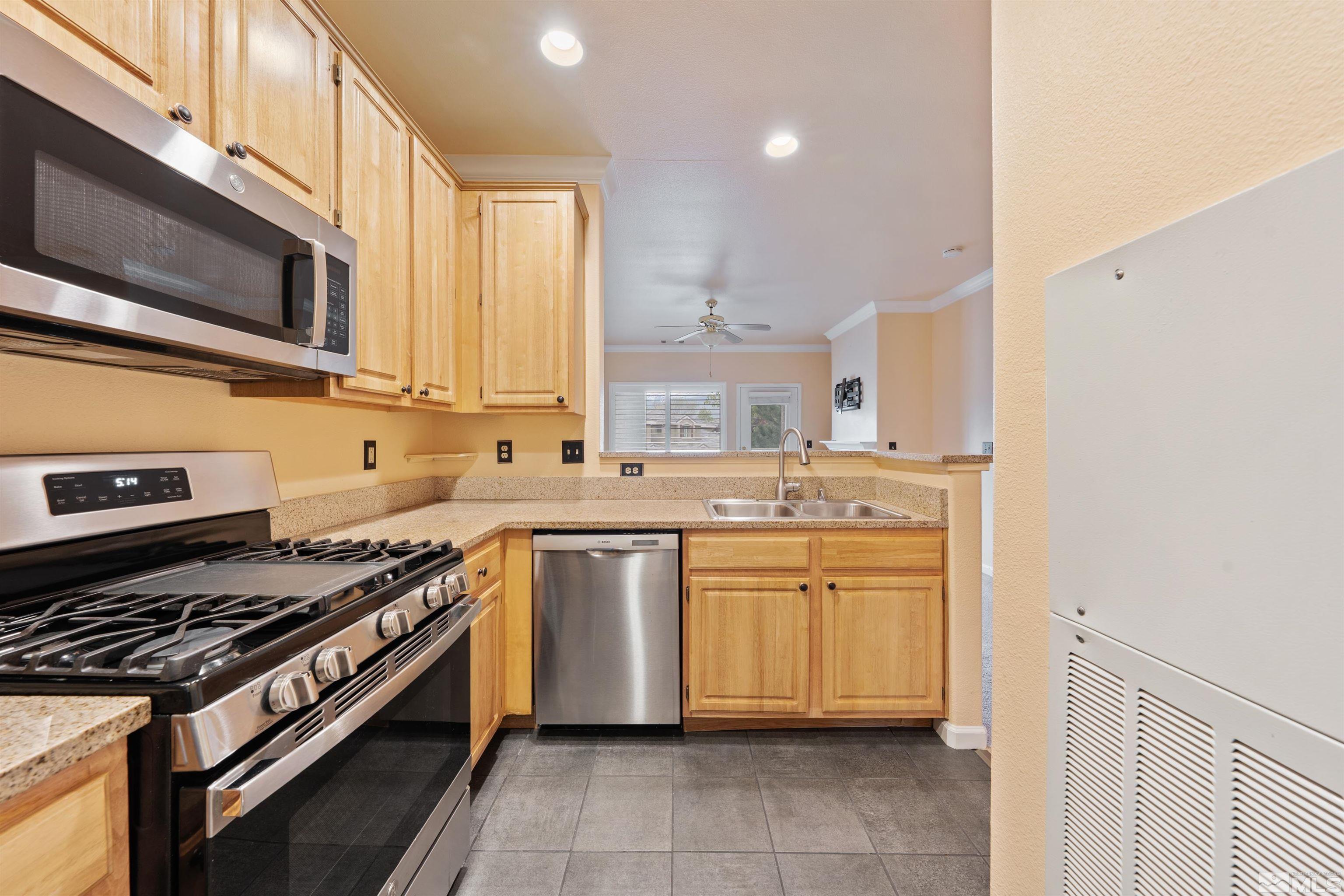 Photo #7: 250005749 Listing: Photo #7
