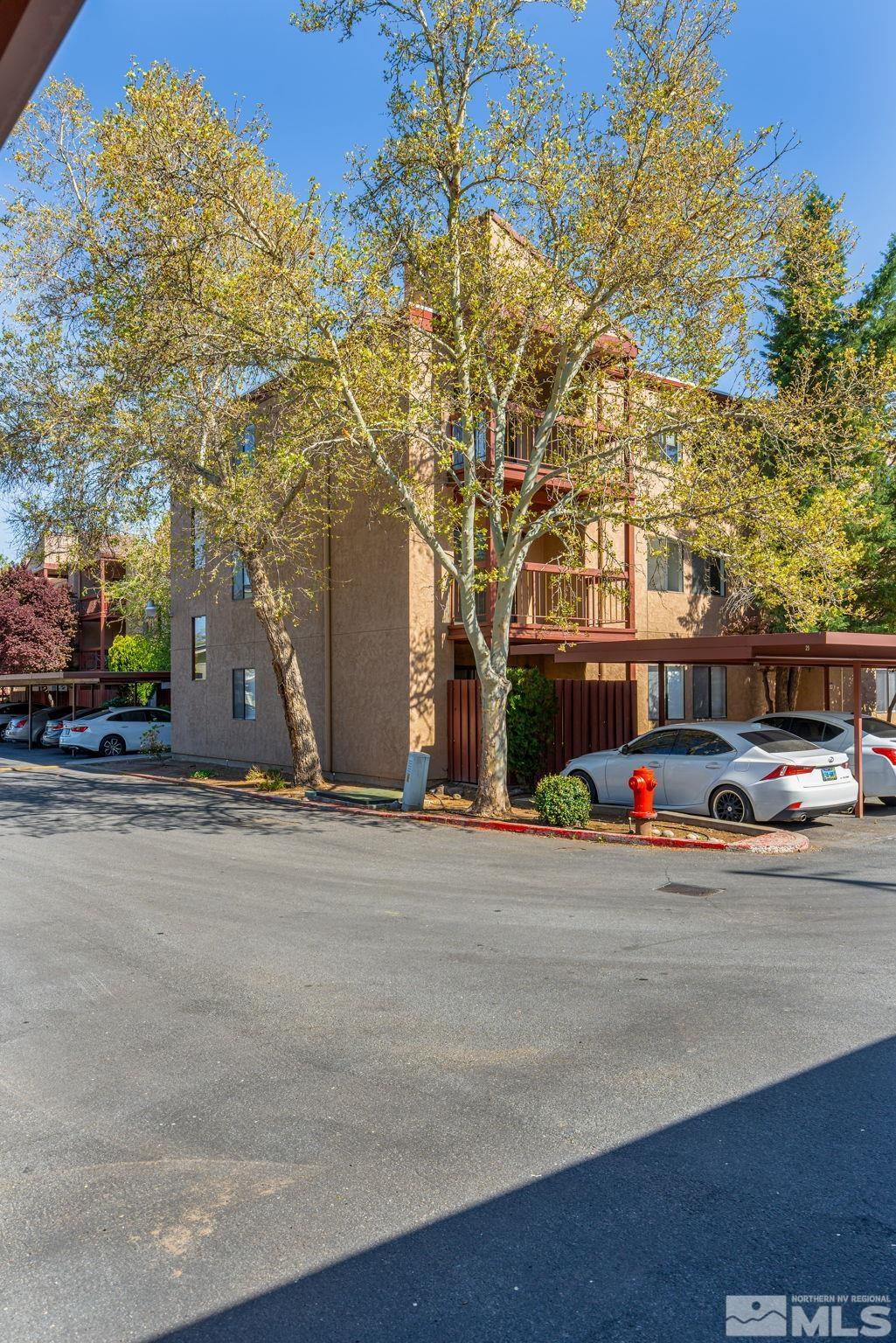 Photo #2: 250005751 Listing 