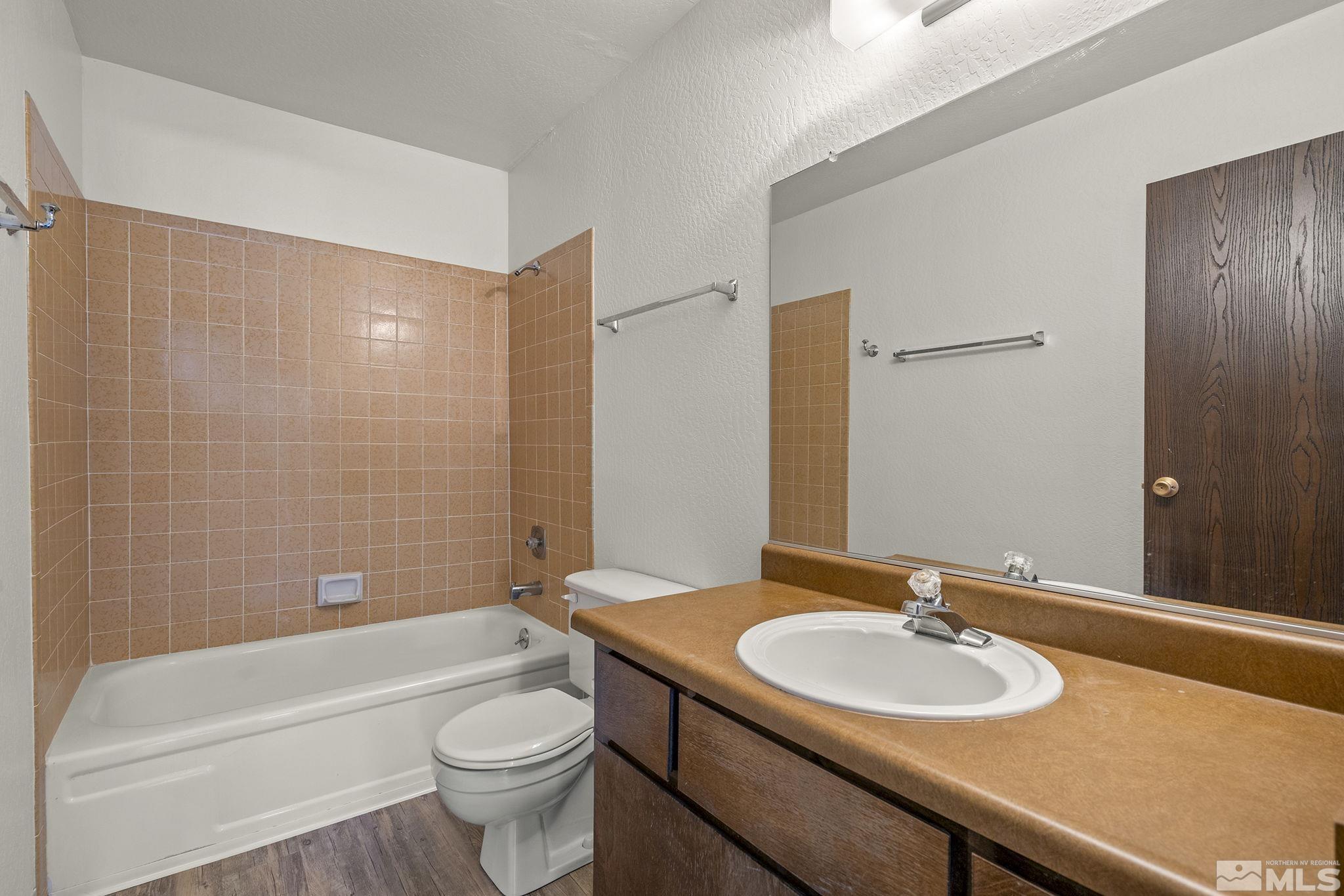 Photo #17: 250005751 Listing: Photo #17