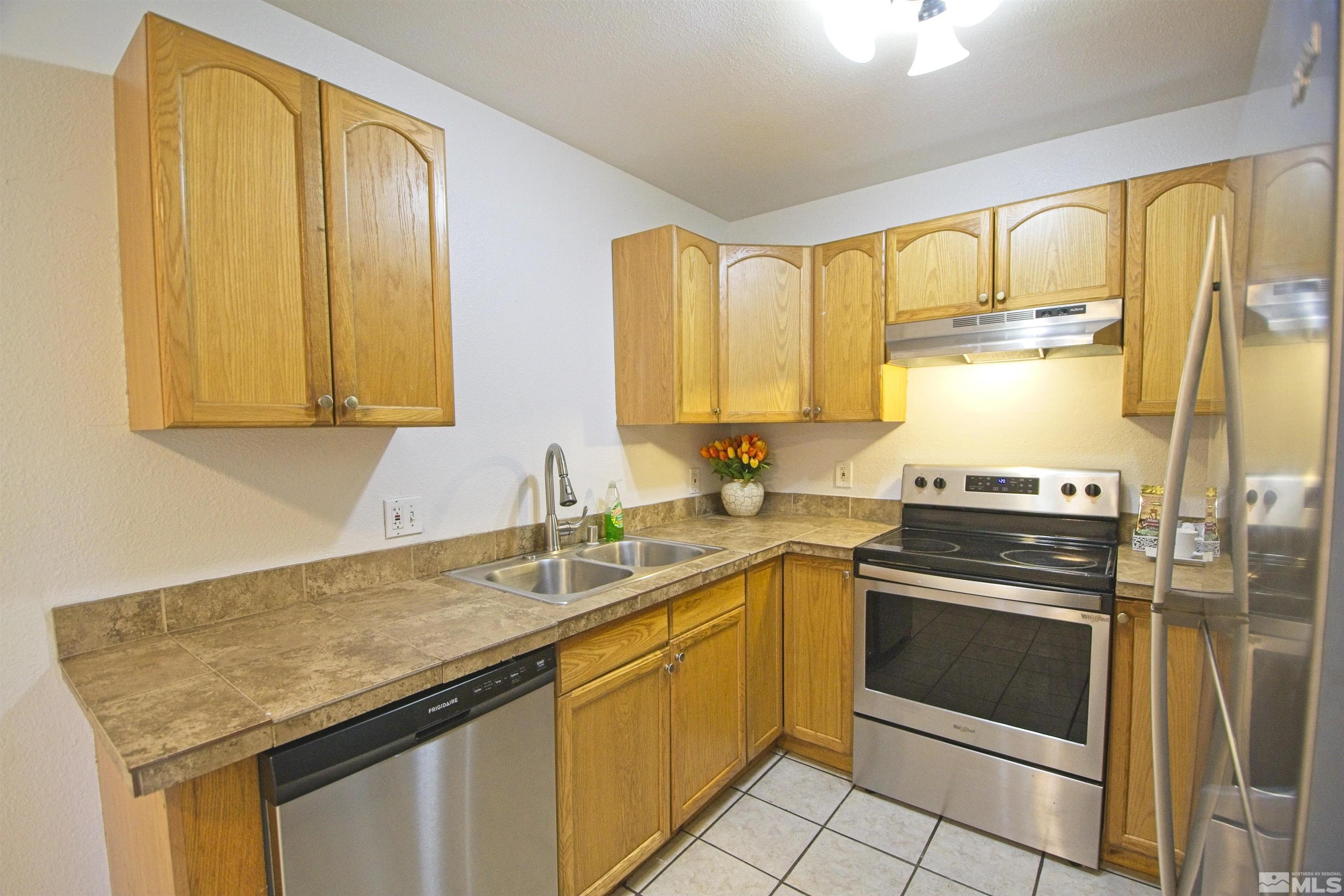 Photo #8: 250005780 Listing: Photo #8