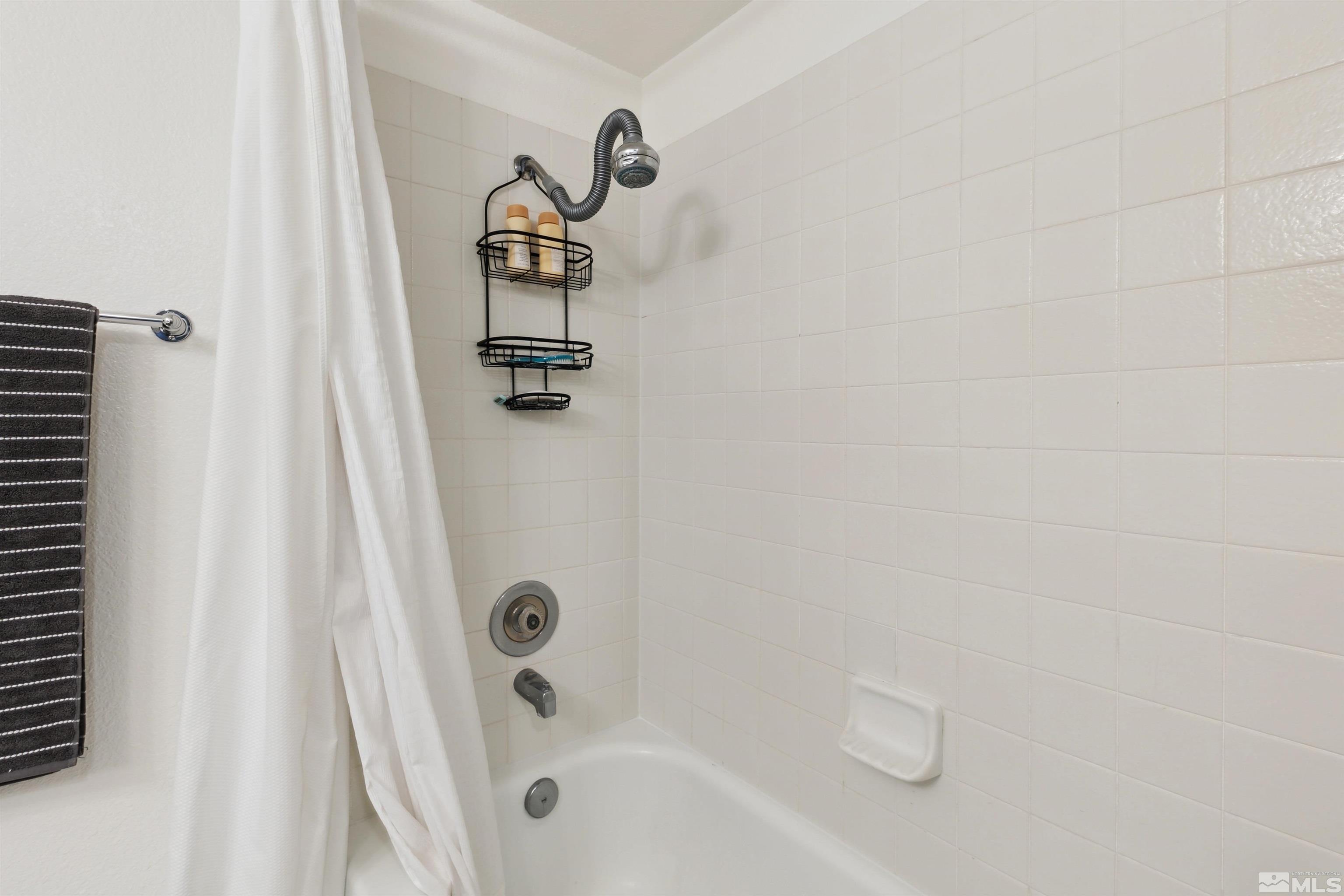 Photo #38: 250005865 Listing: Photo #38