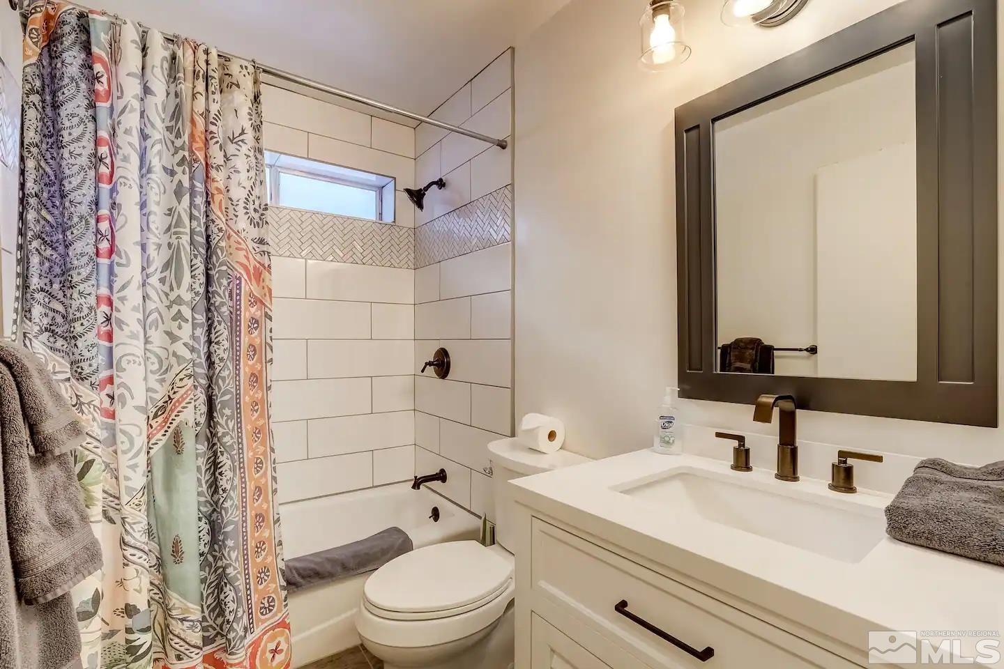 Photo #15: 250005880 Listing: Photo #15