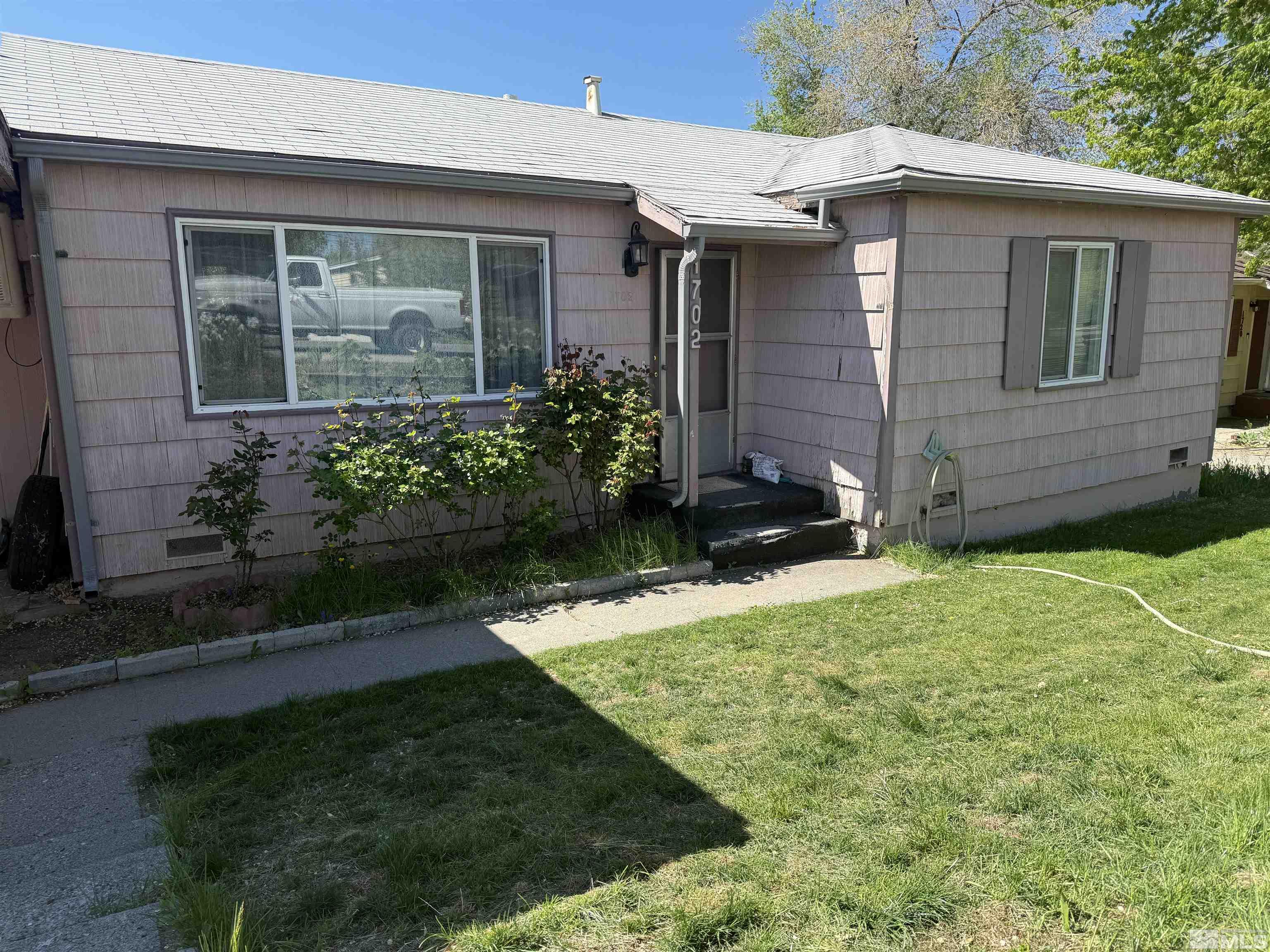 1702 Grandview Avenue, Reno NV 89503