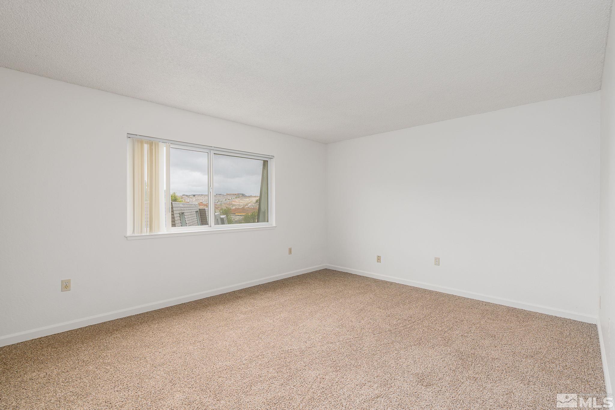 Photo #16: 250005923 Listing: Photo #16