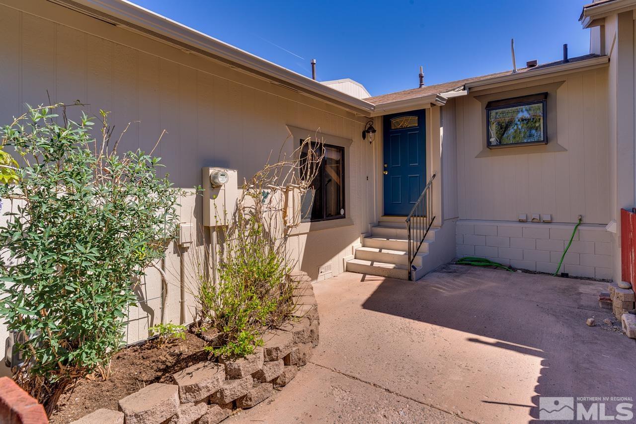 Photo #2: 250005948 Listing: Photo #2