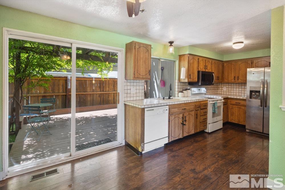 Photo #8: 250006046 Listing: Photo #8