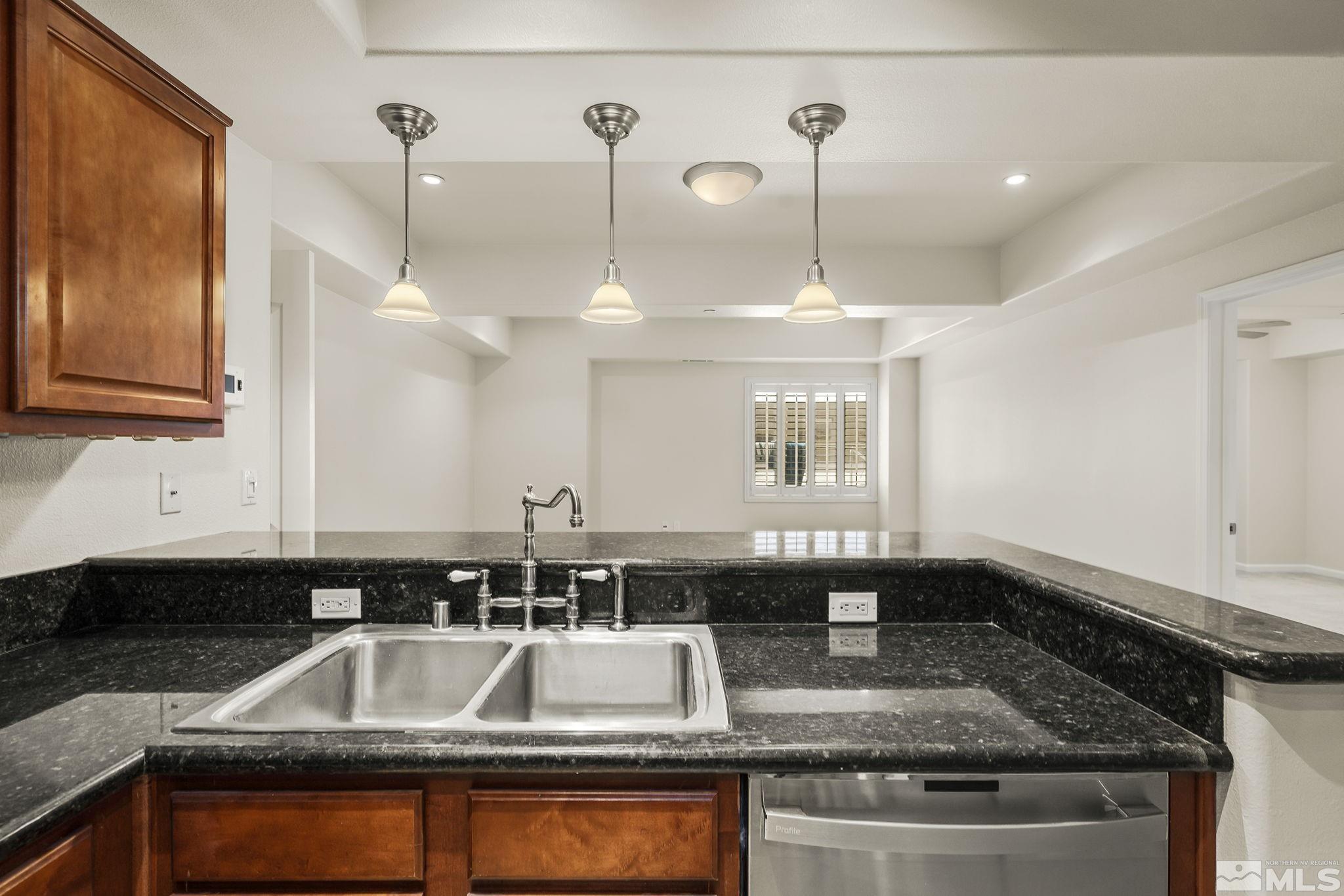 Photo #8: 250006069 Listing: Photo #8