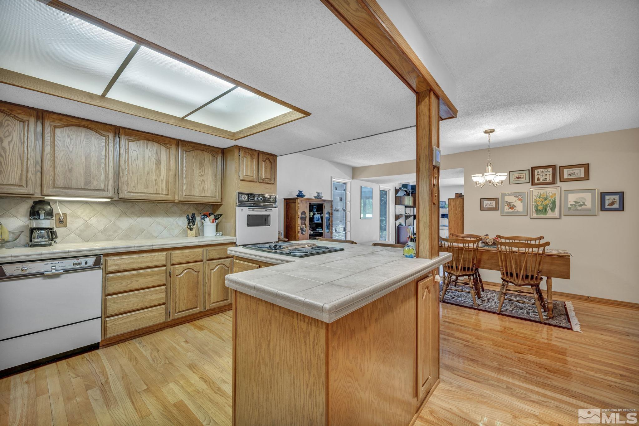 Photo #10: 250006086 Listing: Photo #10