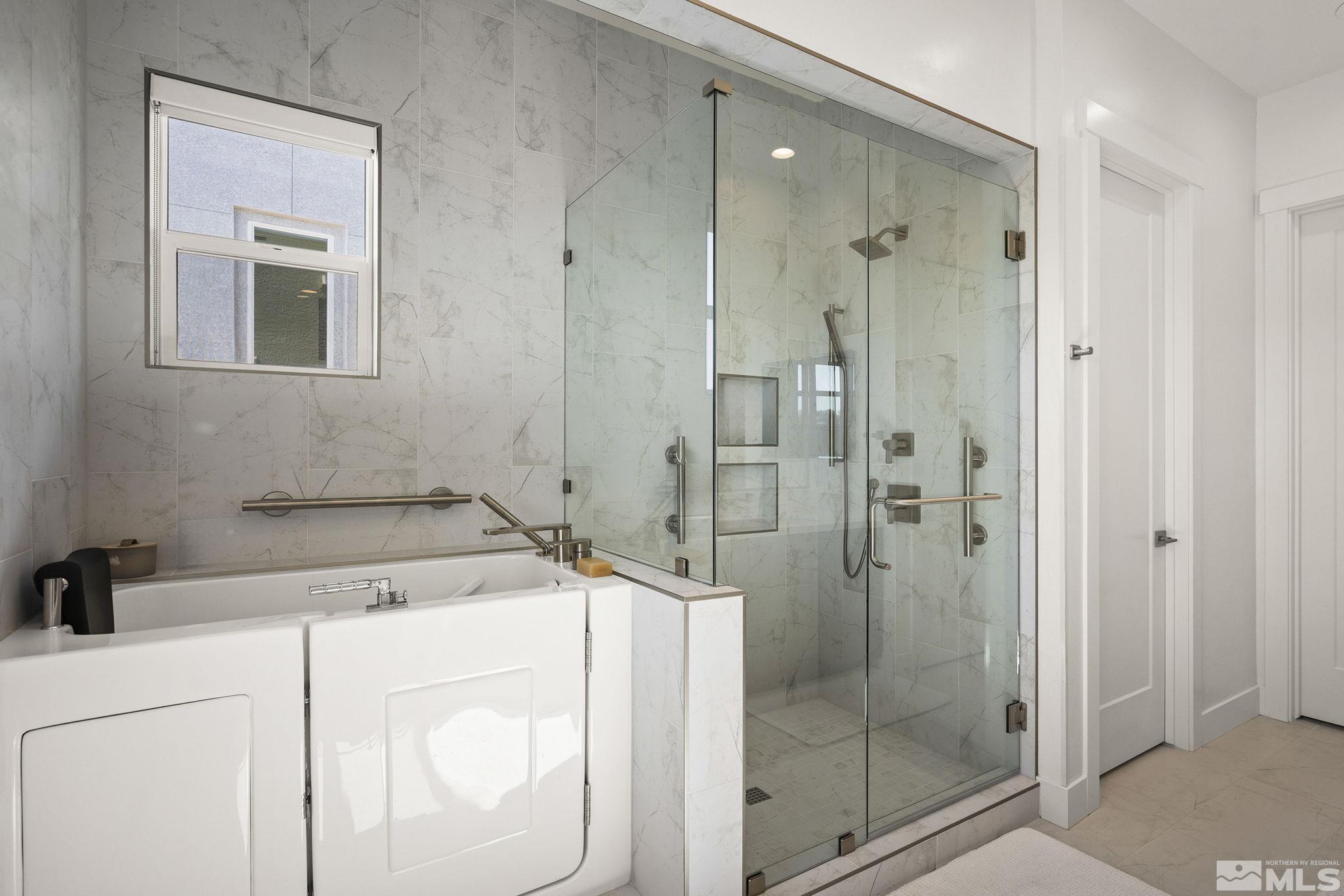 Photo #19: 250006121 Listing: Photo #19