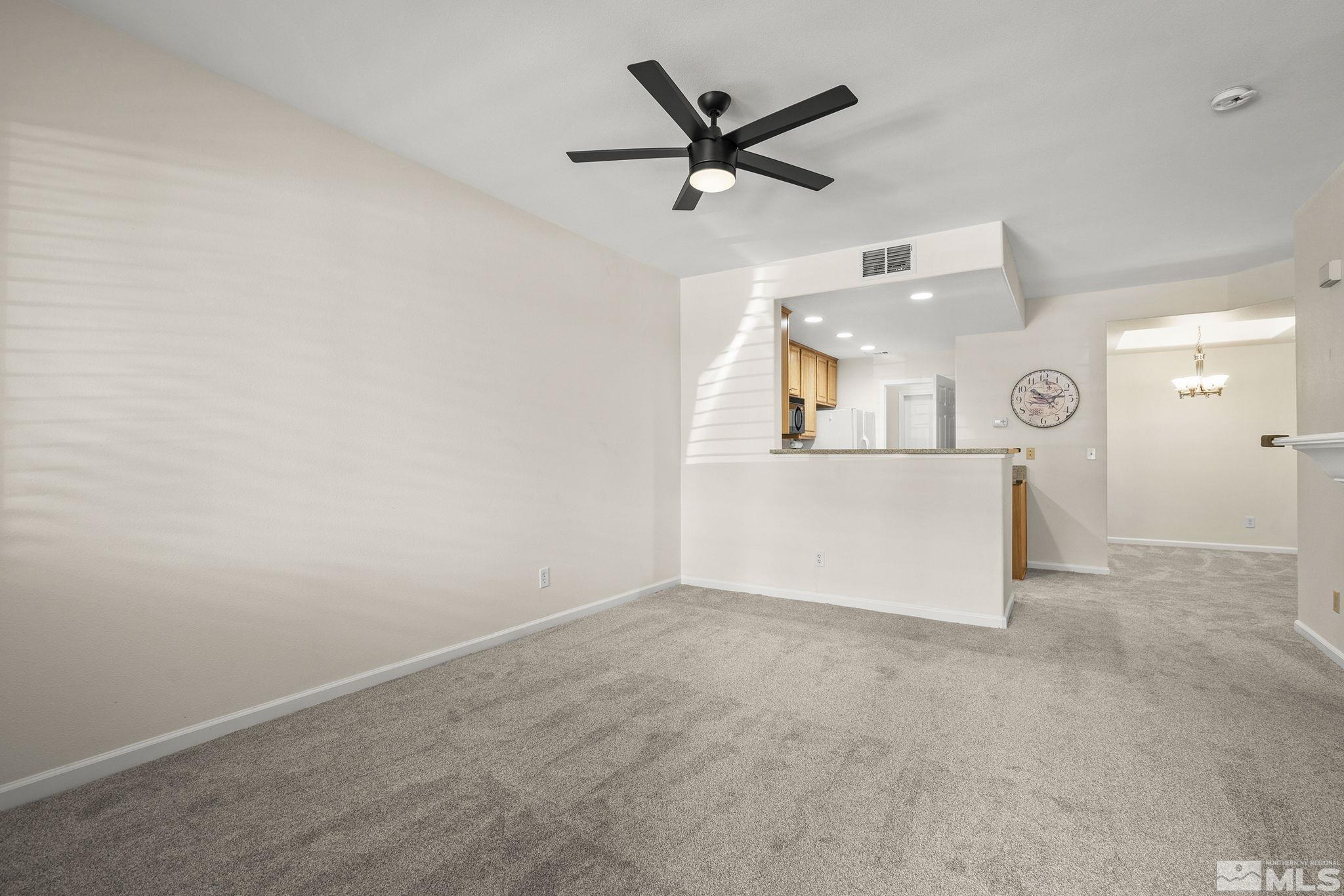 Photo #9: 250006134 Listing: Photo #9
