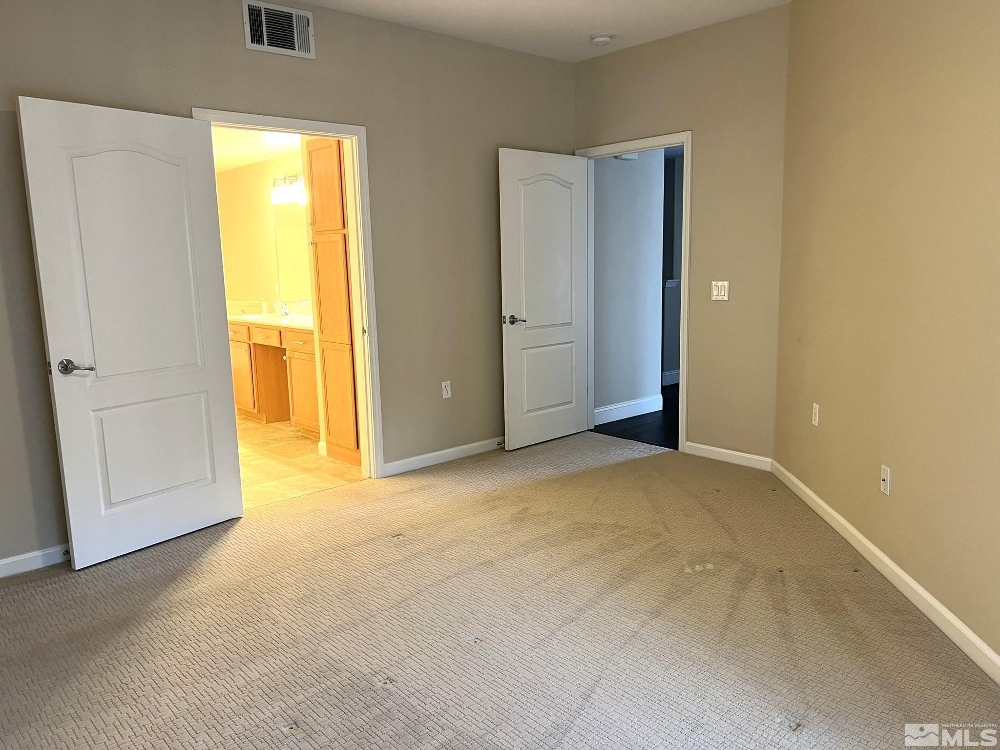 Photo #9: 250006139 Listing: Photo #9