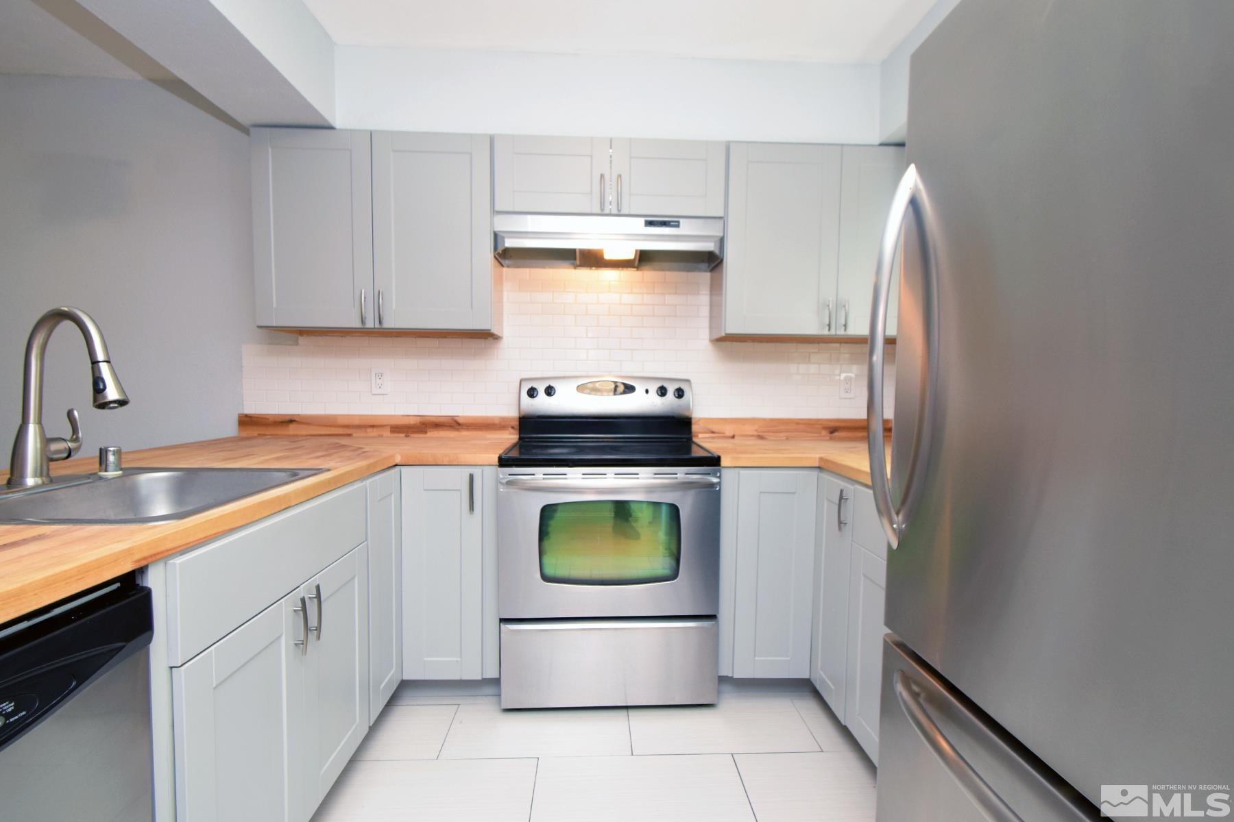 Photo #2: 250006501 Listing 