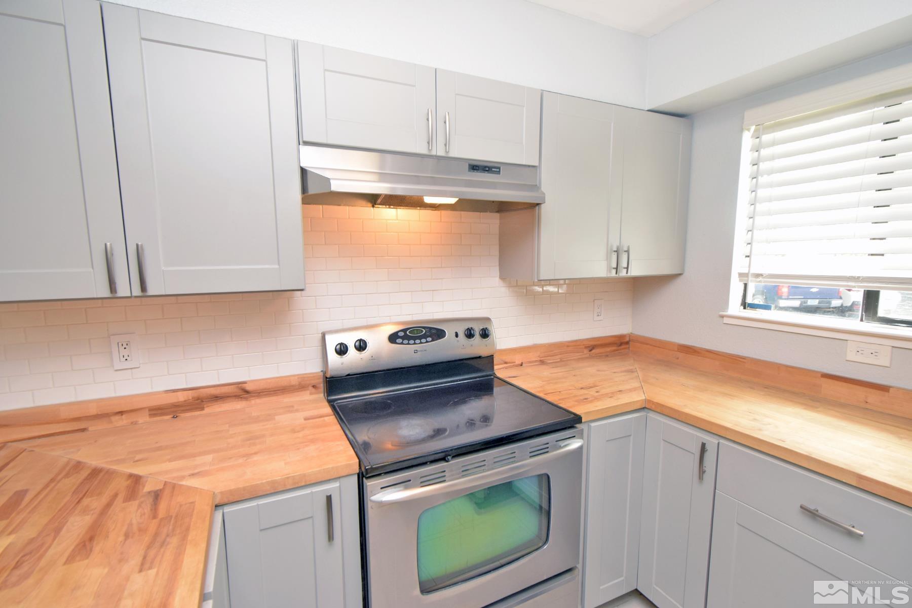 Photo #3: 250006501 Listing 