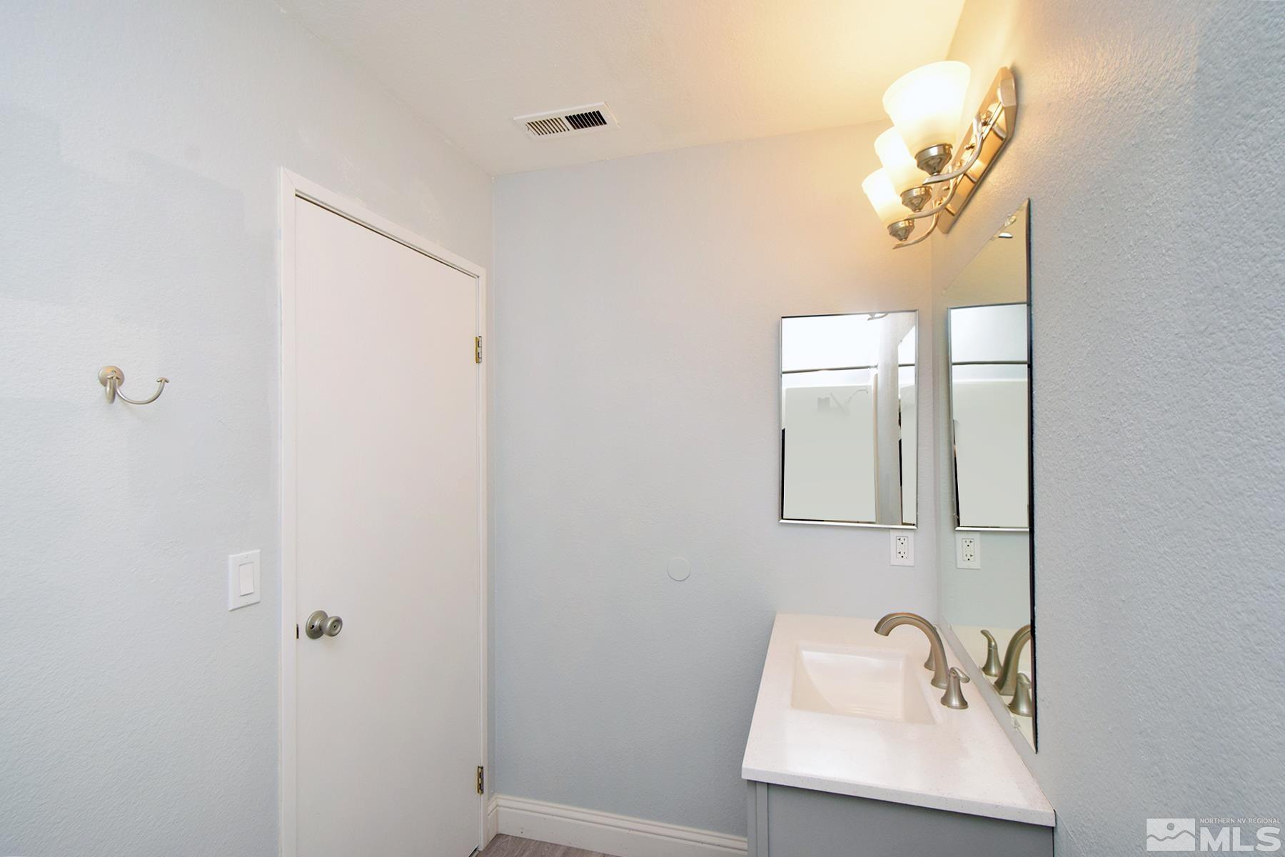 Photo #21: 250006501 Listing: Photo #21