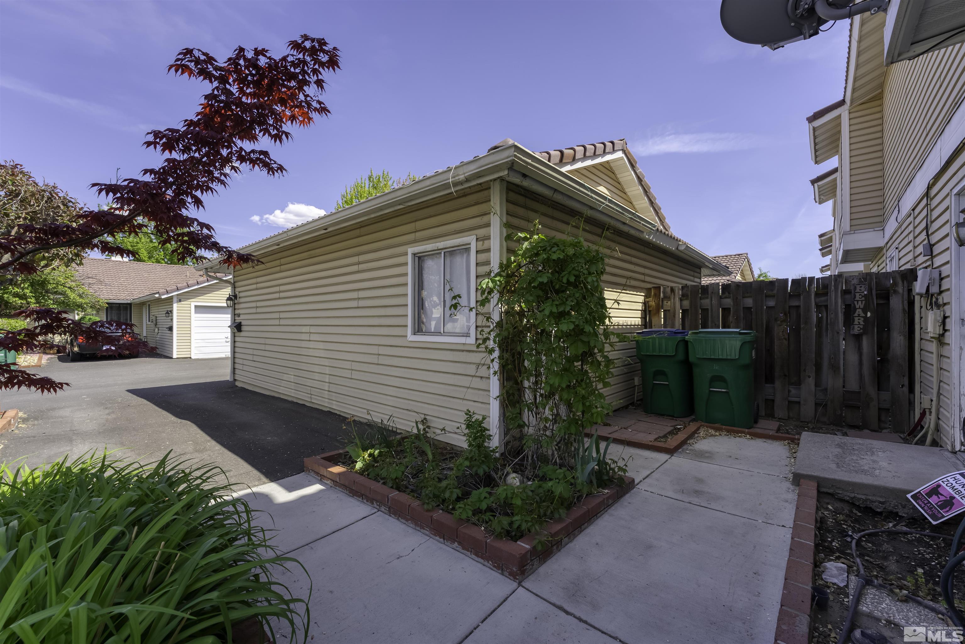Photo #3: 250006531 Listing 