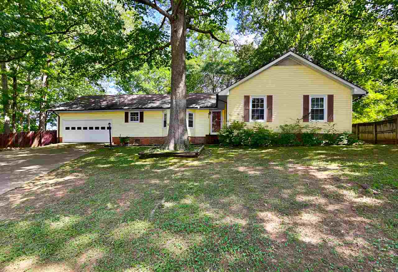 Huntsville Alabama homes for sale with pools